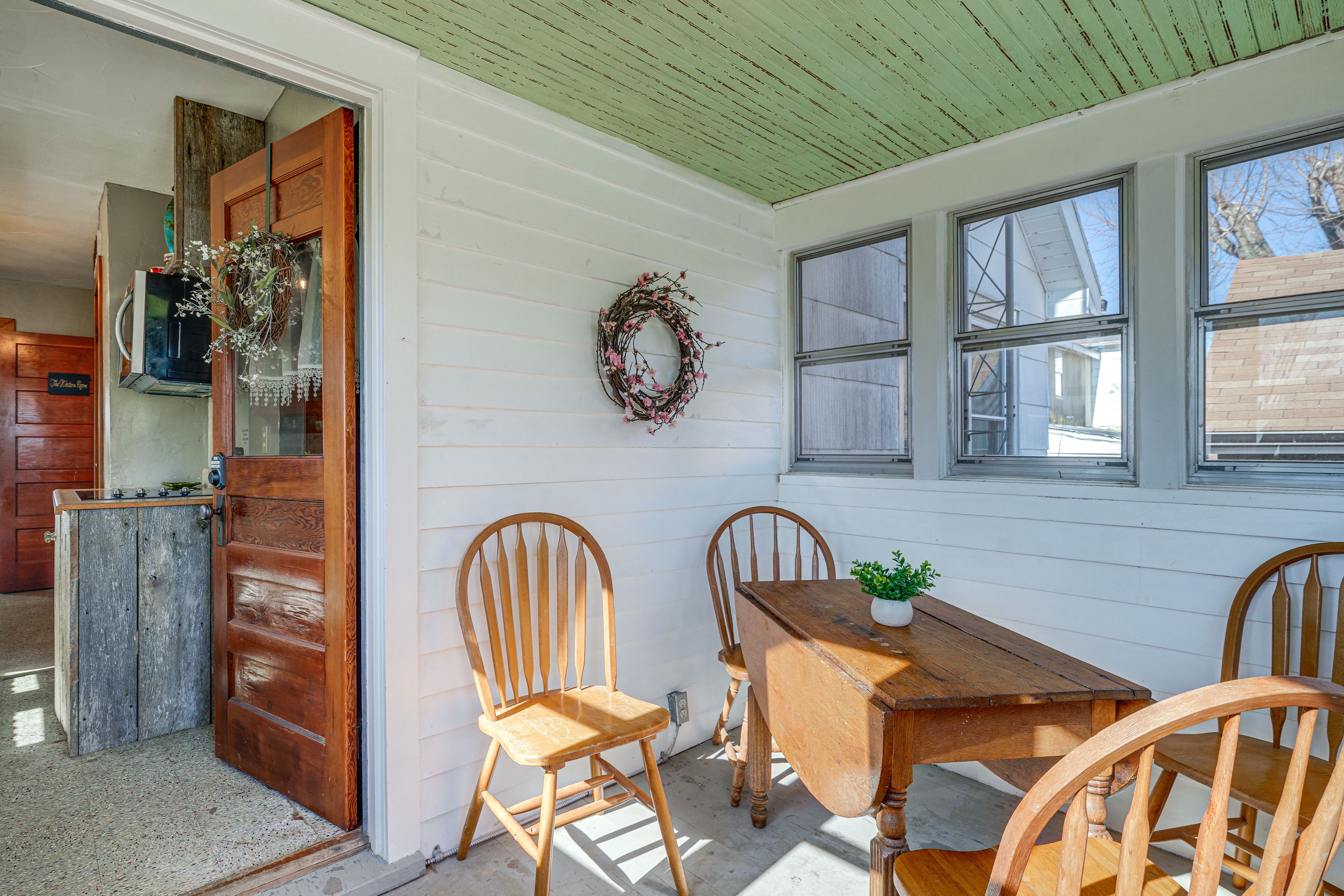 Enclosed Porch | 1st Floor