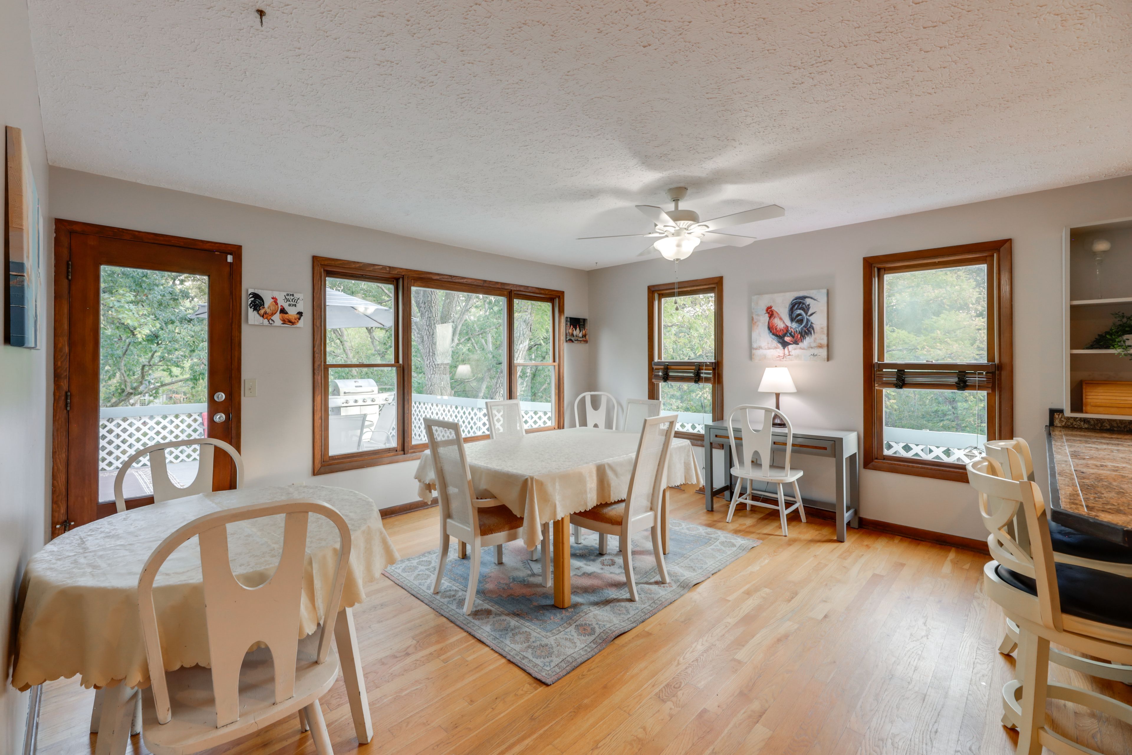 Additional Dining Spaces | 1st Floor