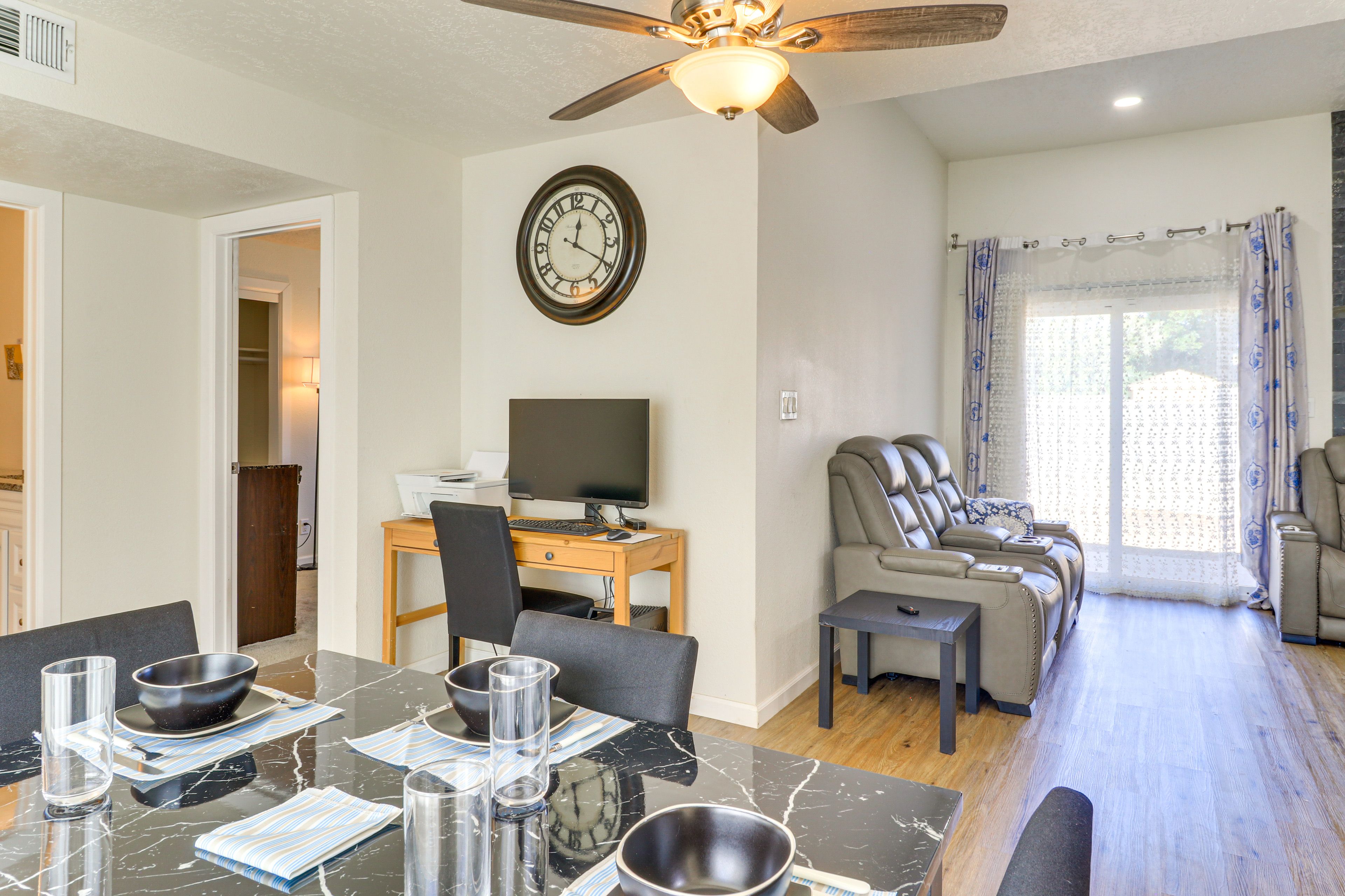 Dining Area | Dishware/Flatware