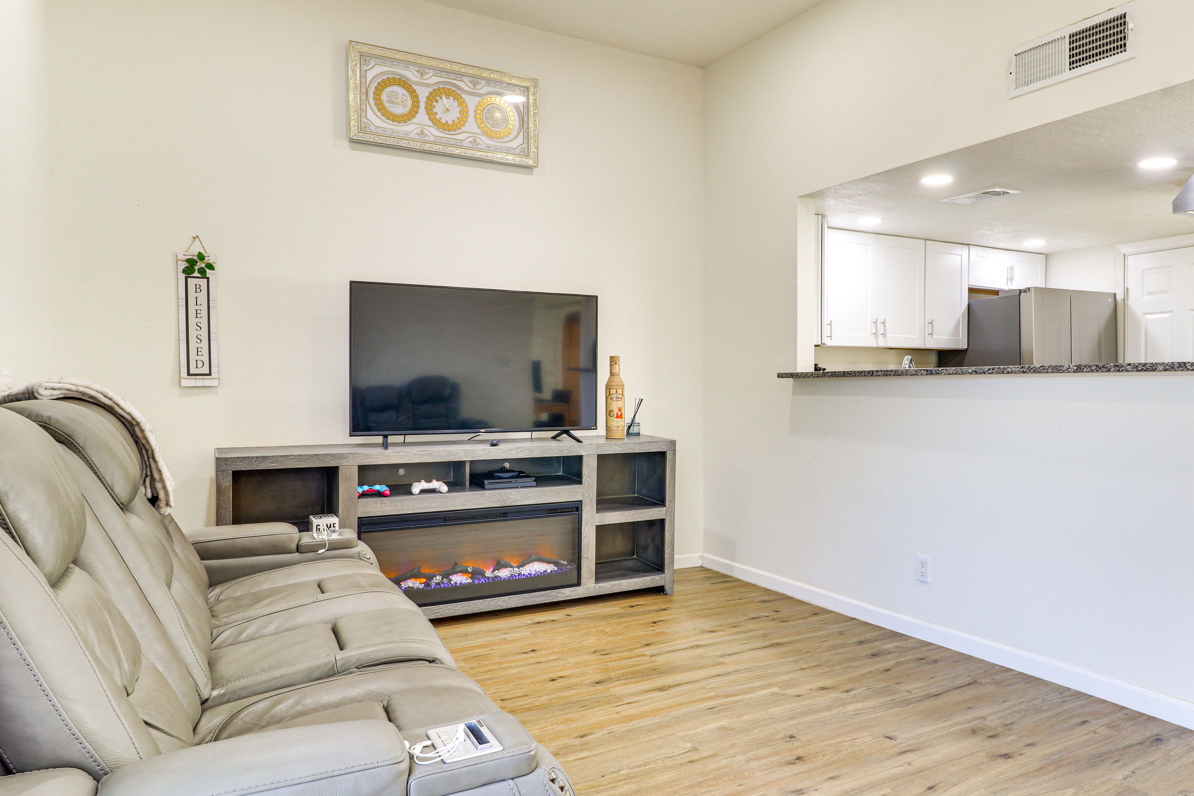 Living Room | Electric Fireplace | Gaming Console