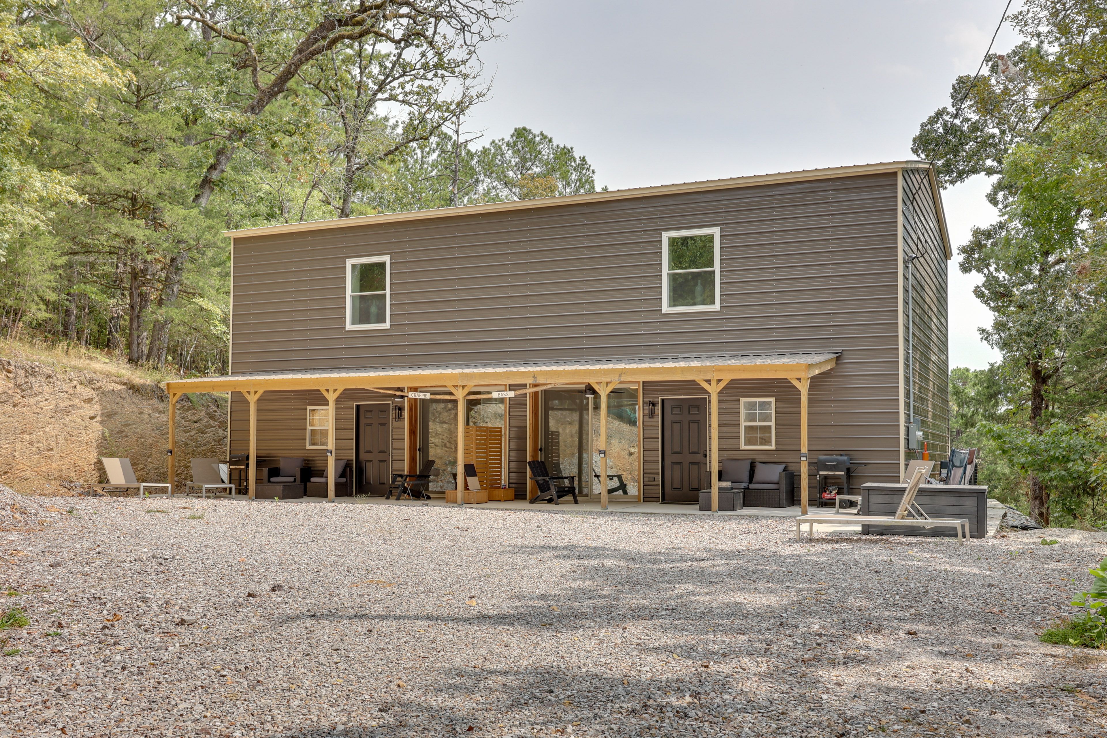 Parking | Driveway (2 Vehicles)