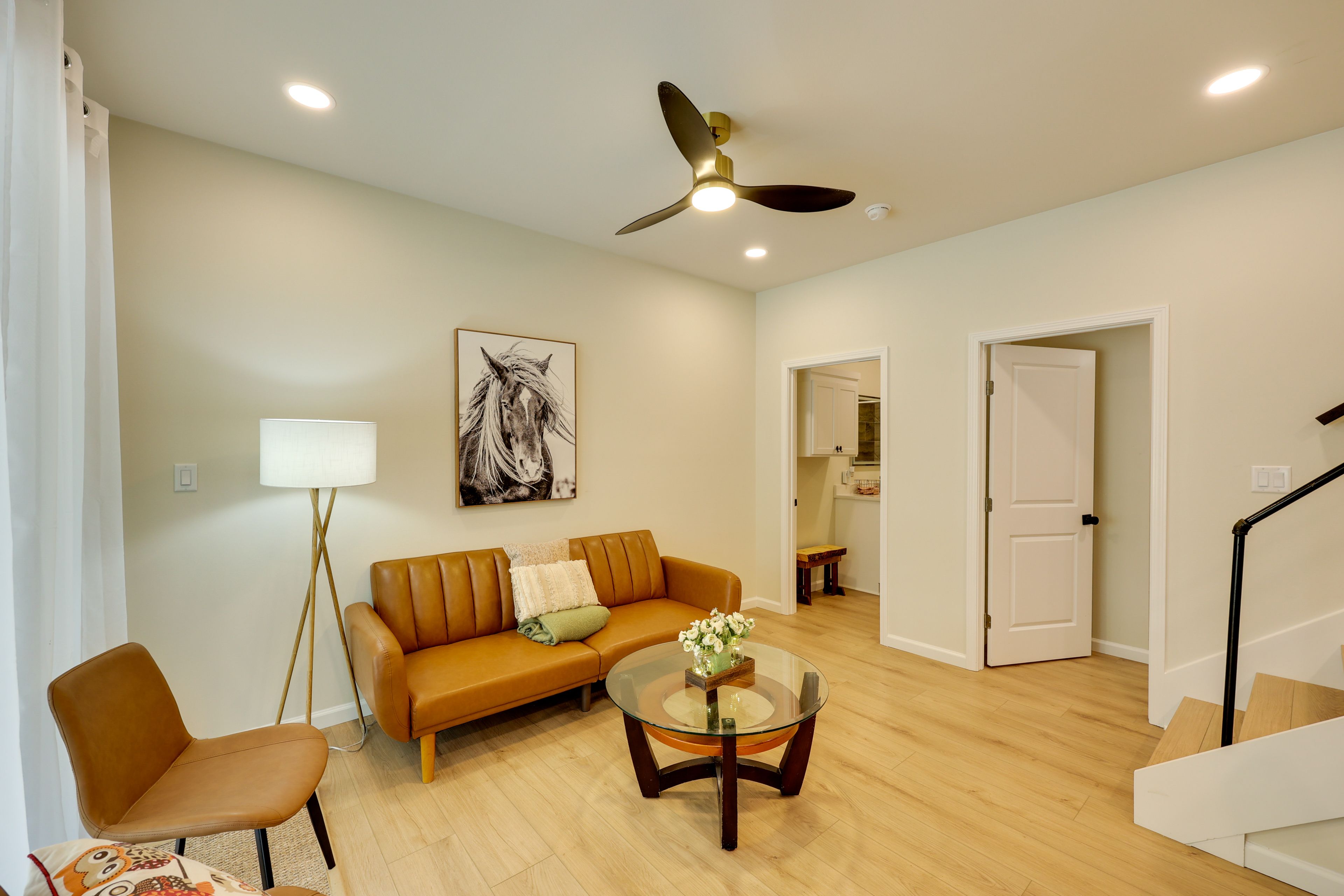 Living Room | Free WiFi | Central A/C | 1st Floor