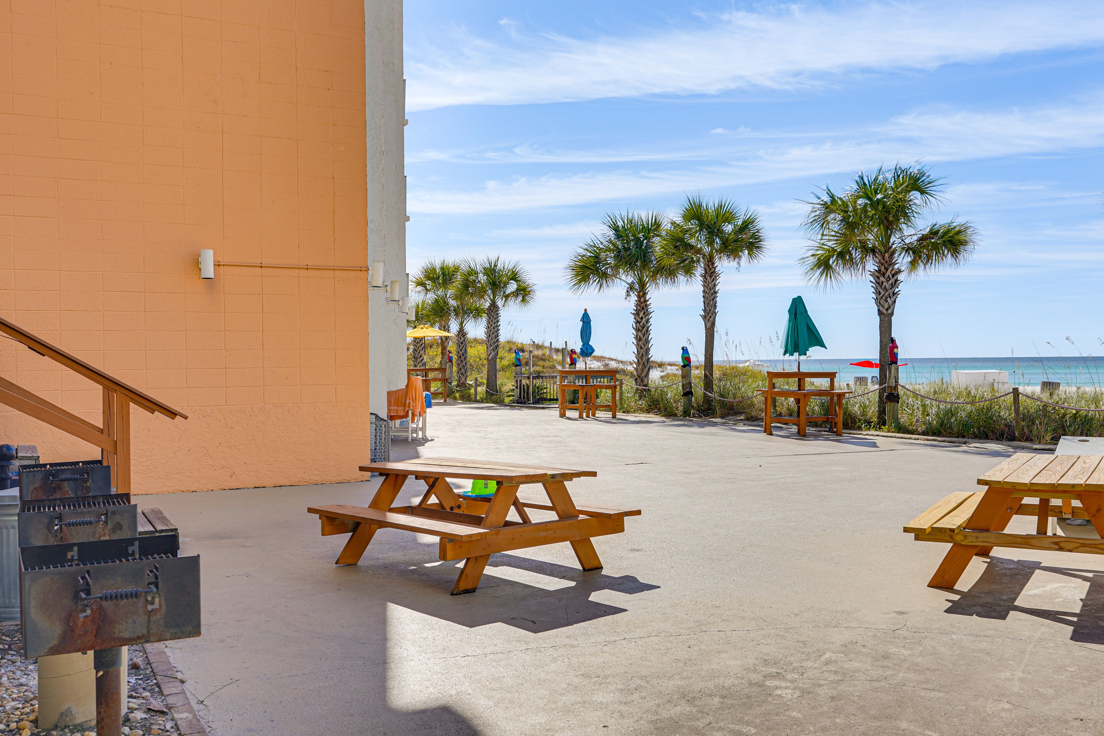 Community Grill & Picnic Area | Community Parking Lot (First-Come, First-Served)