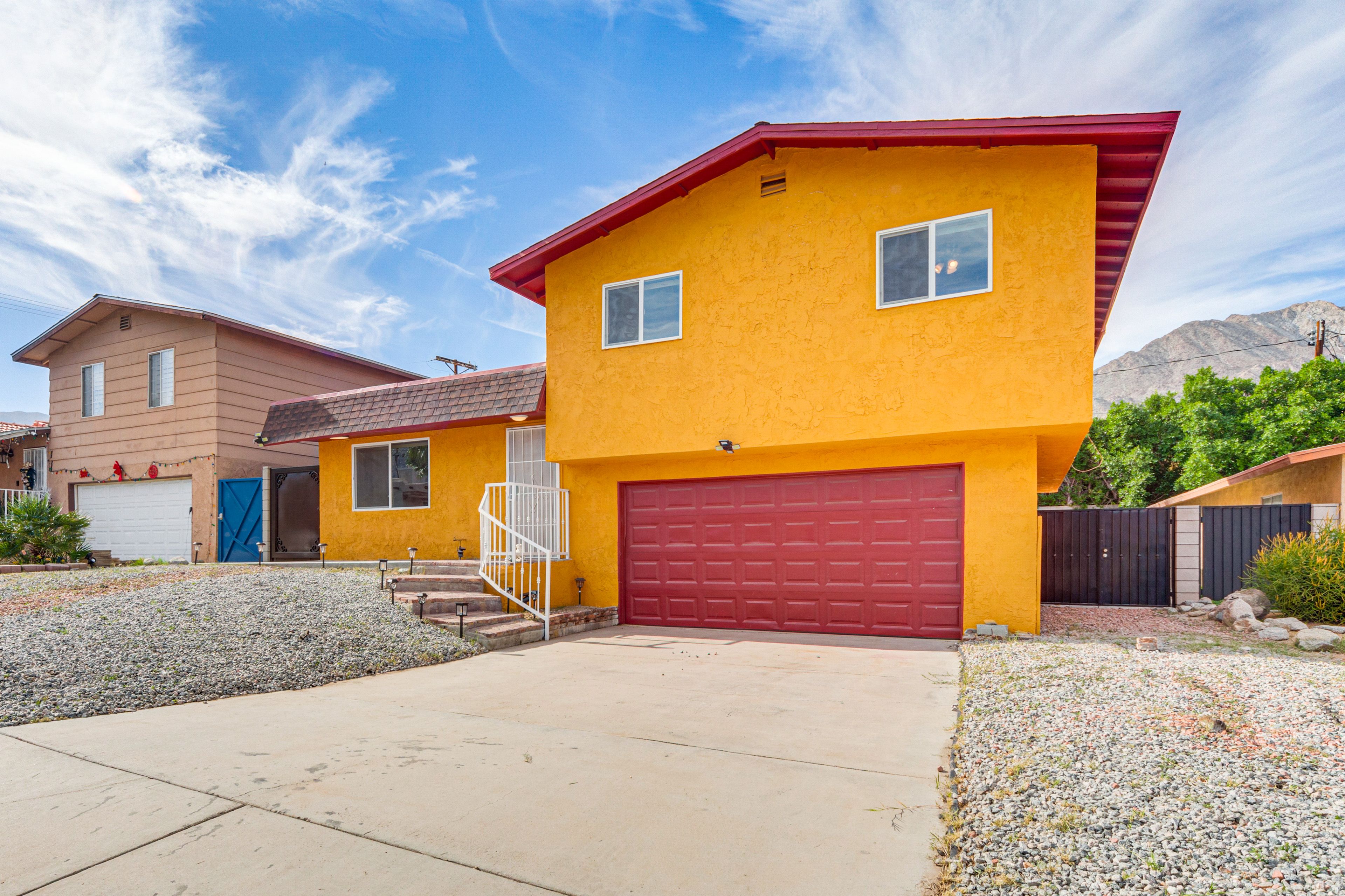 Home Exterior | Driveway (2 Vehicles) | Free Street Parking