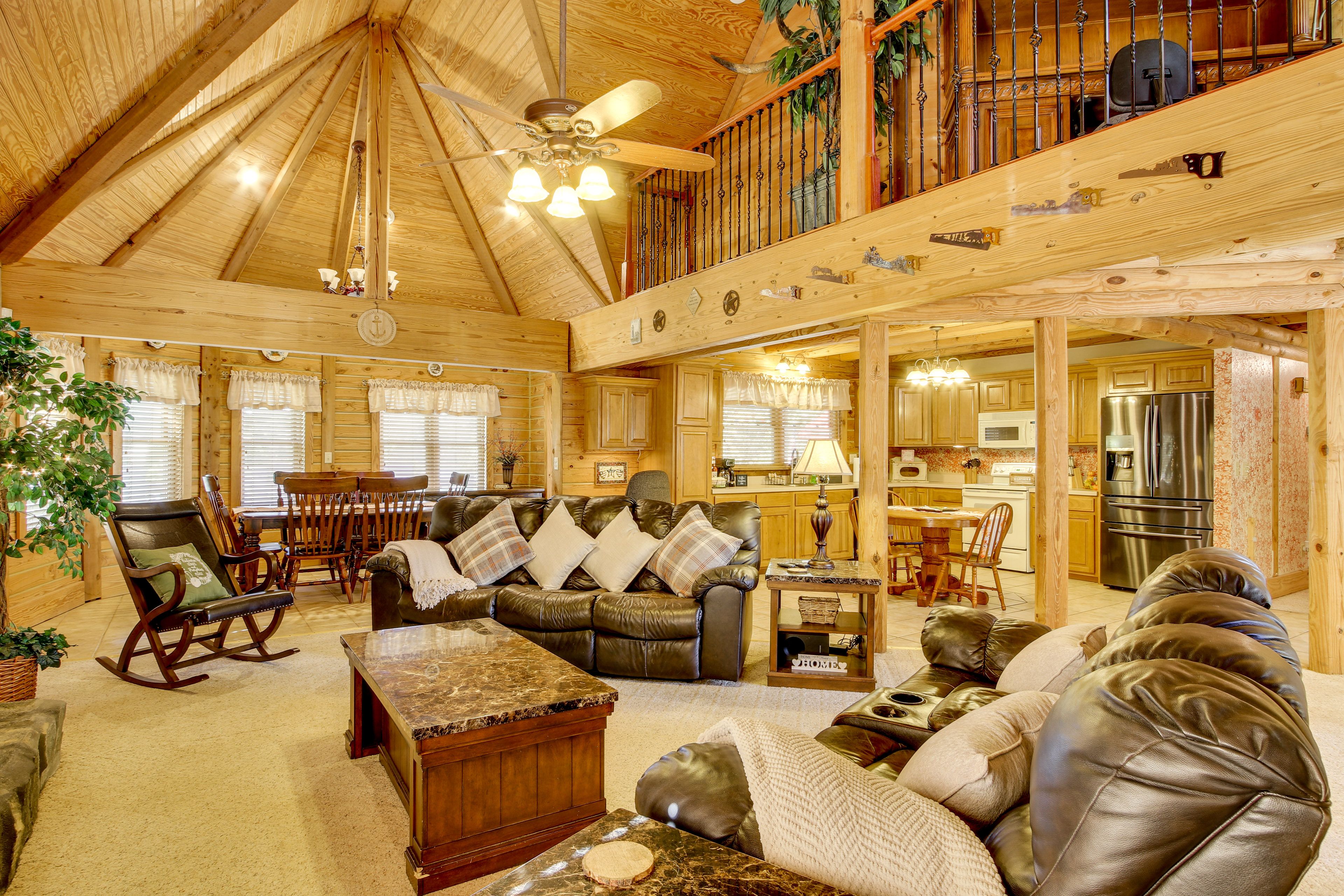 Cabin Interior | Free WiFi | Central A/C & Heat | Multi-Level Layout