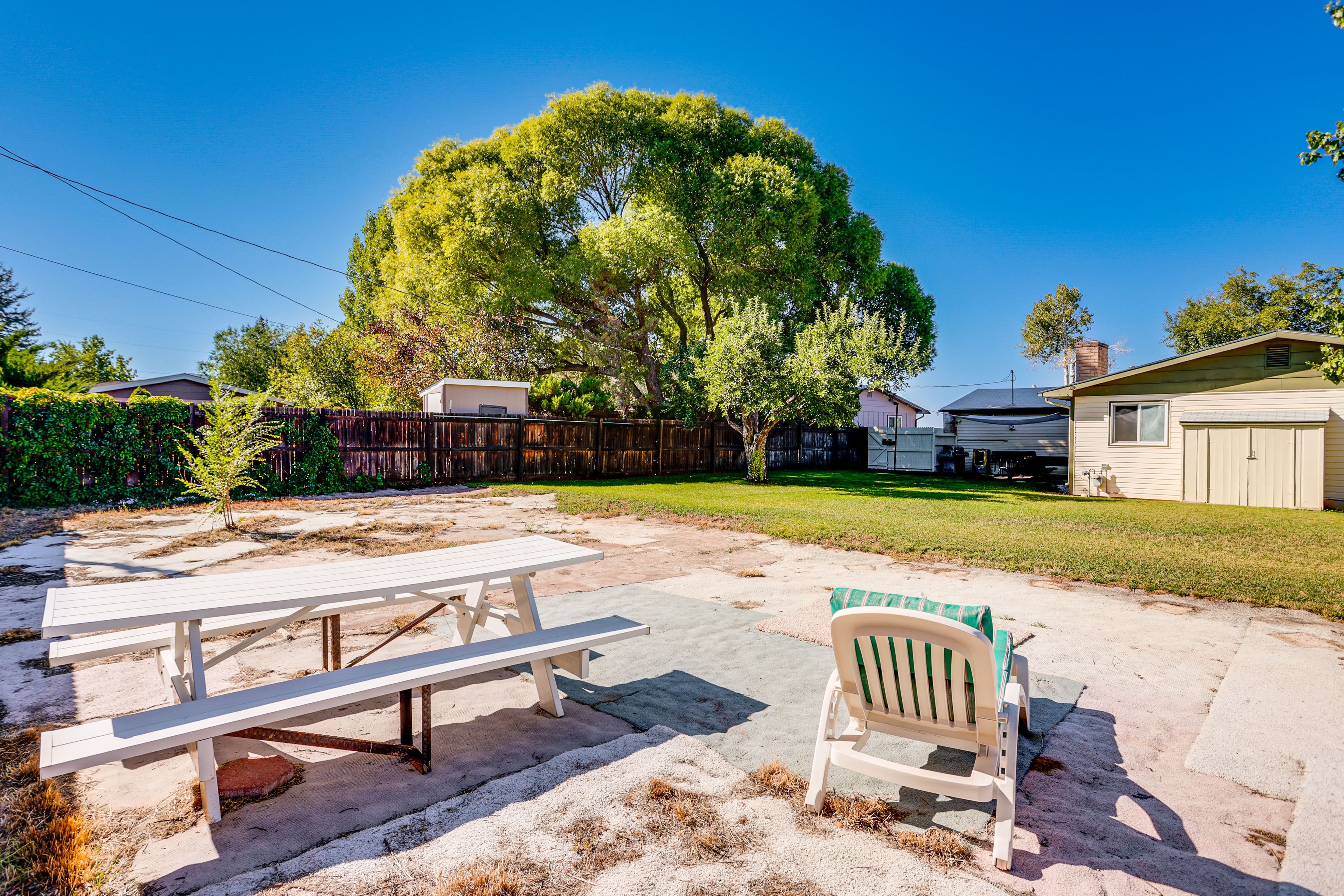 Additional Patio | Outdoor Seating