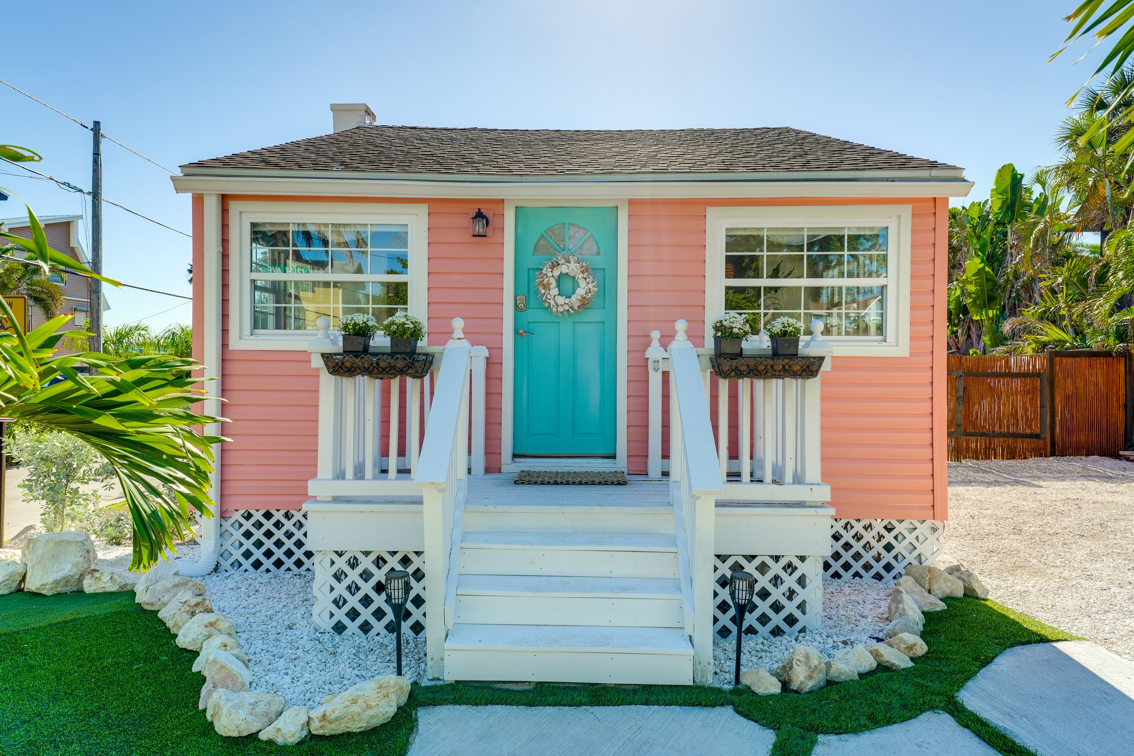 House Exterior | Keyless Entry