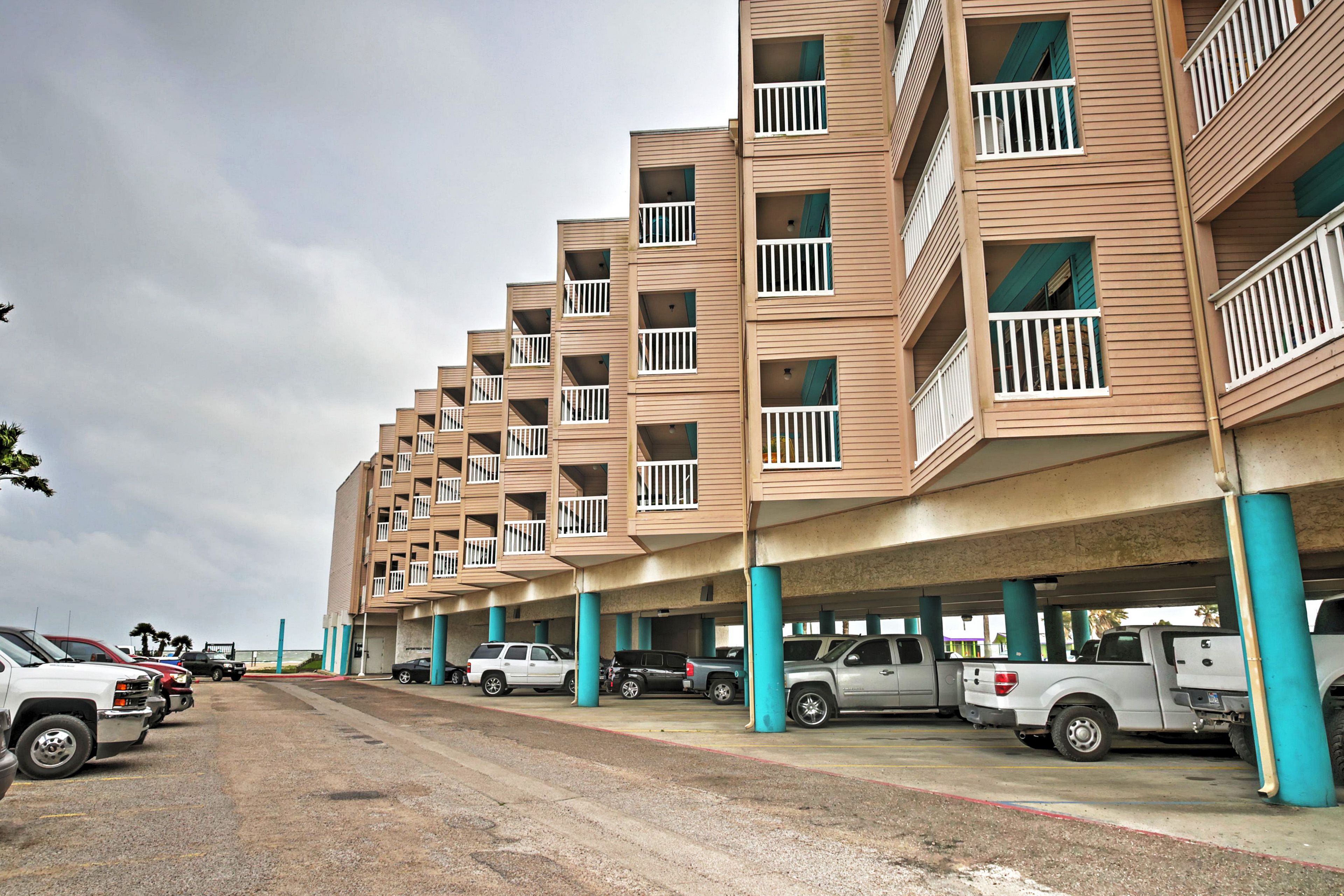 Parking | Community Lot (2 Vehicles) | Additional Parking (2 Vehicles)