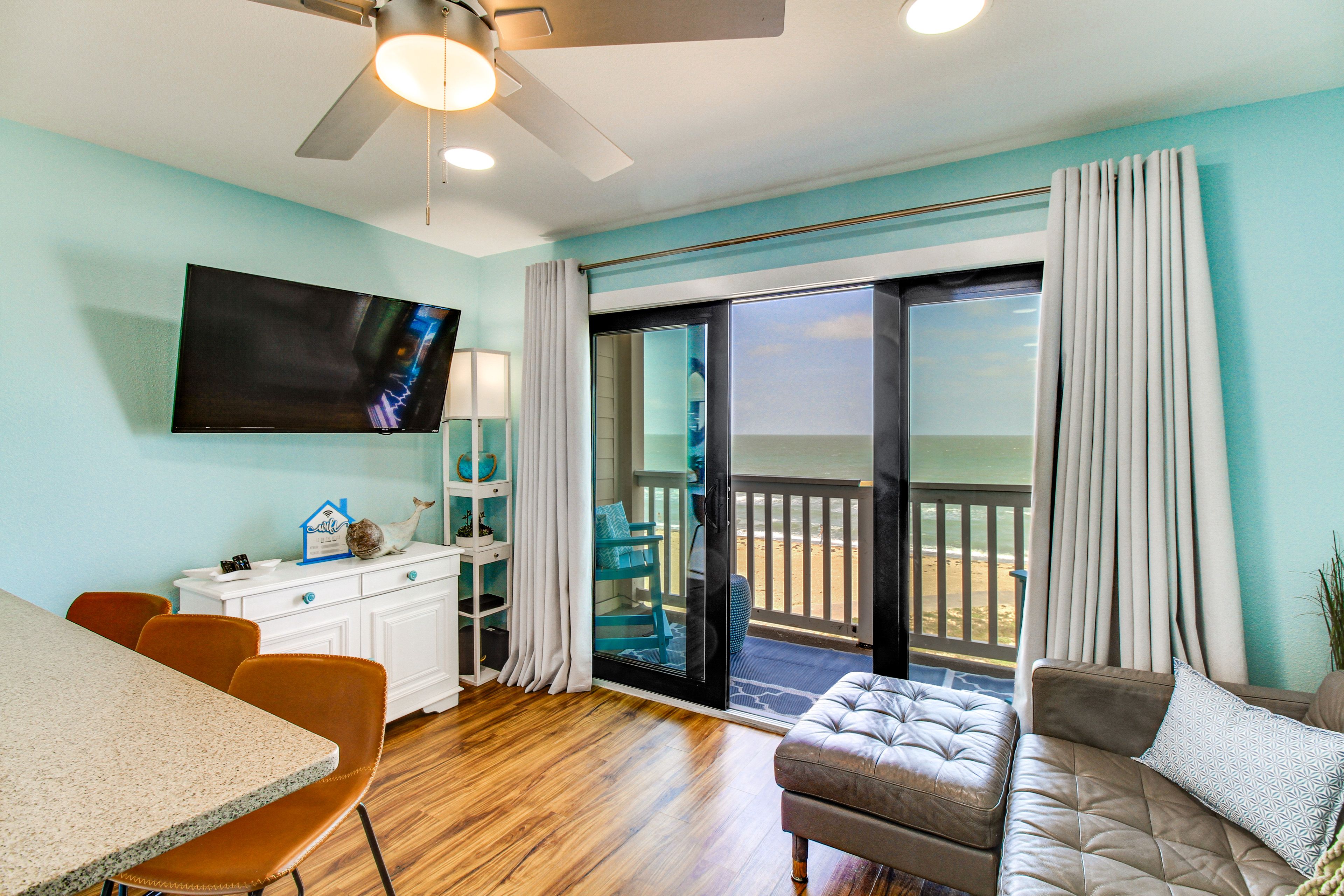 Corpus Christi Vacation Rental | 1BA | 1BA | Stairs Required