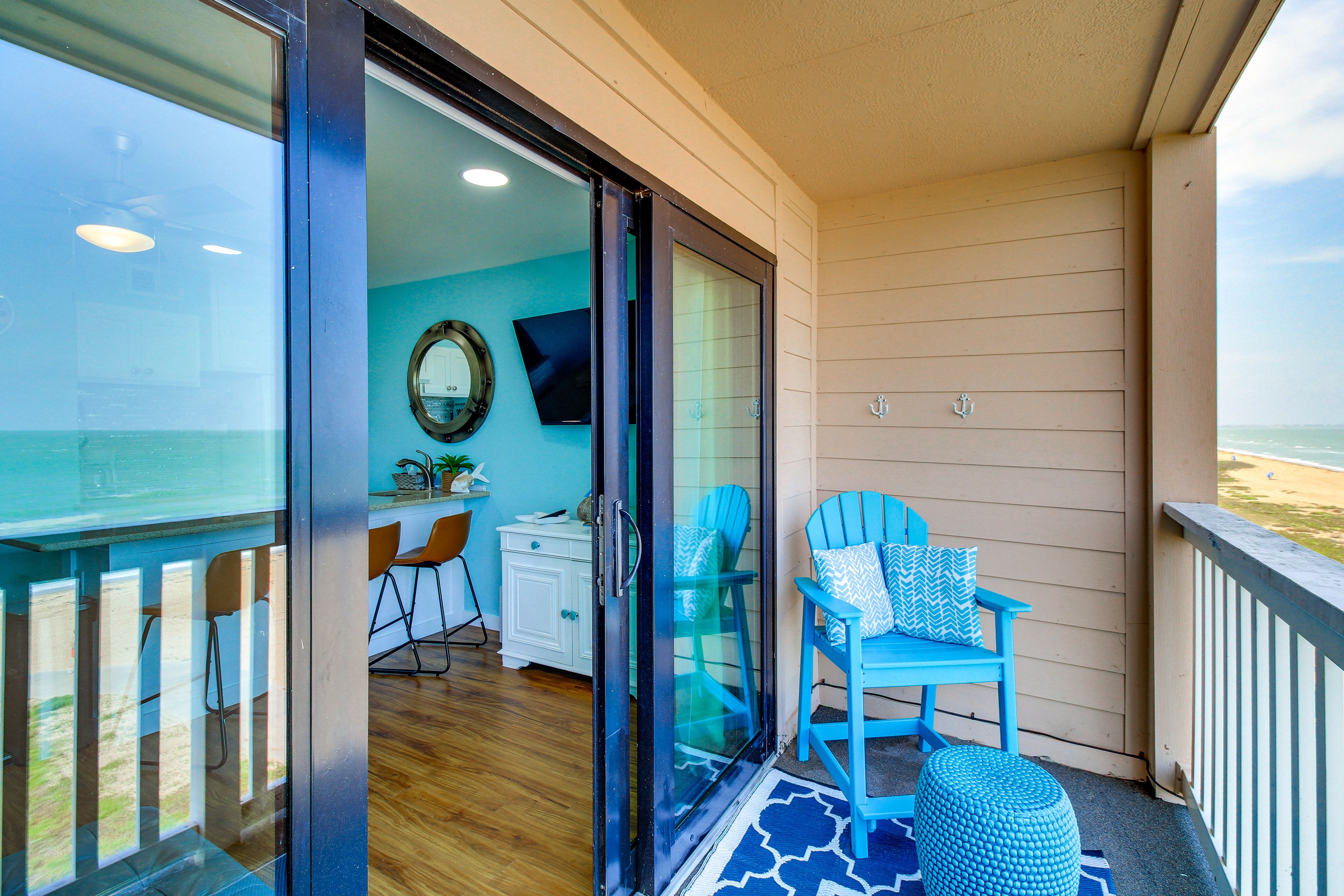 Private Deck | Single-Story Unit | 2nd-Floor Condo