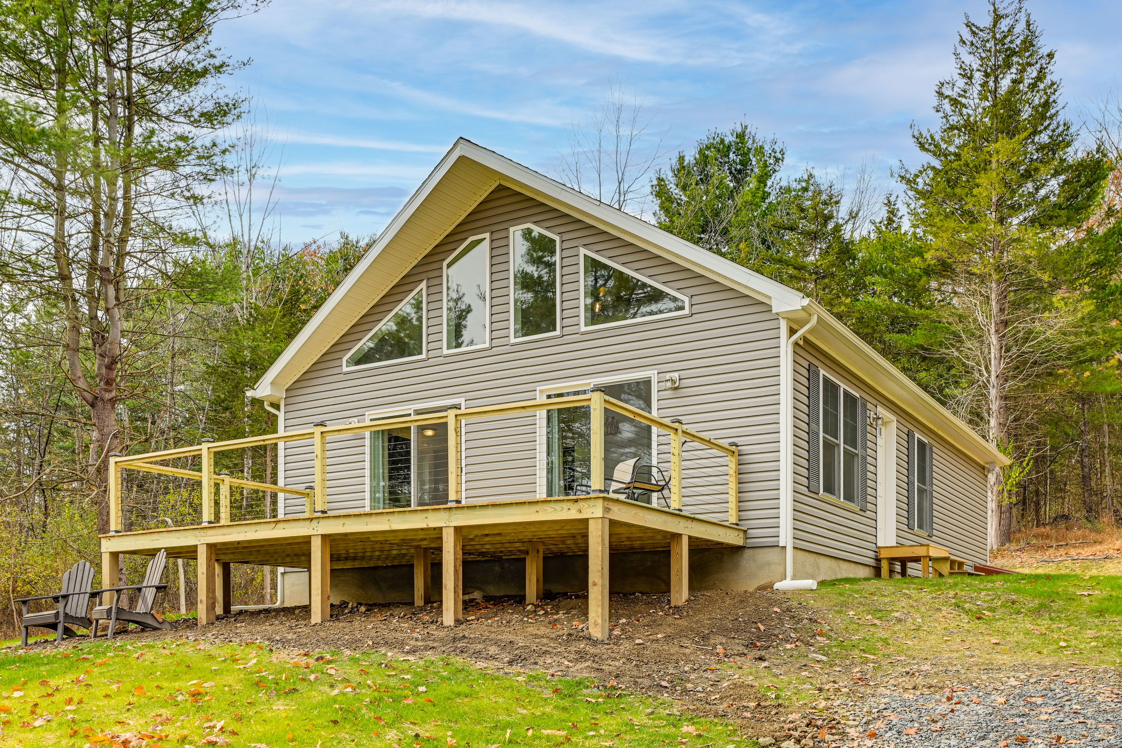 Penn Yan Vacation Rental | 3BR | 2BA | 3 Steps Required | 1,100 Sq Ft