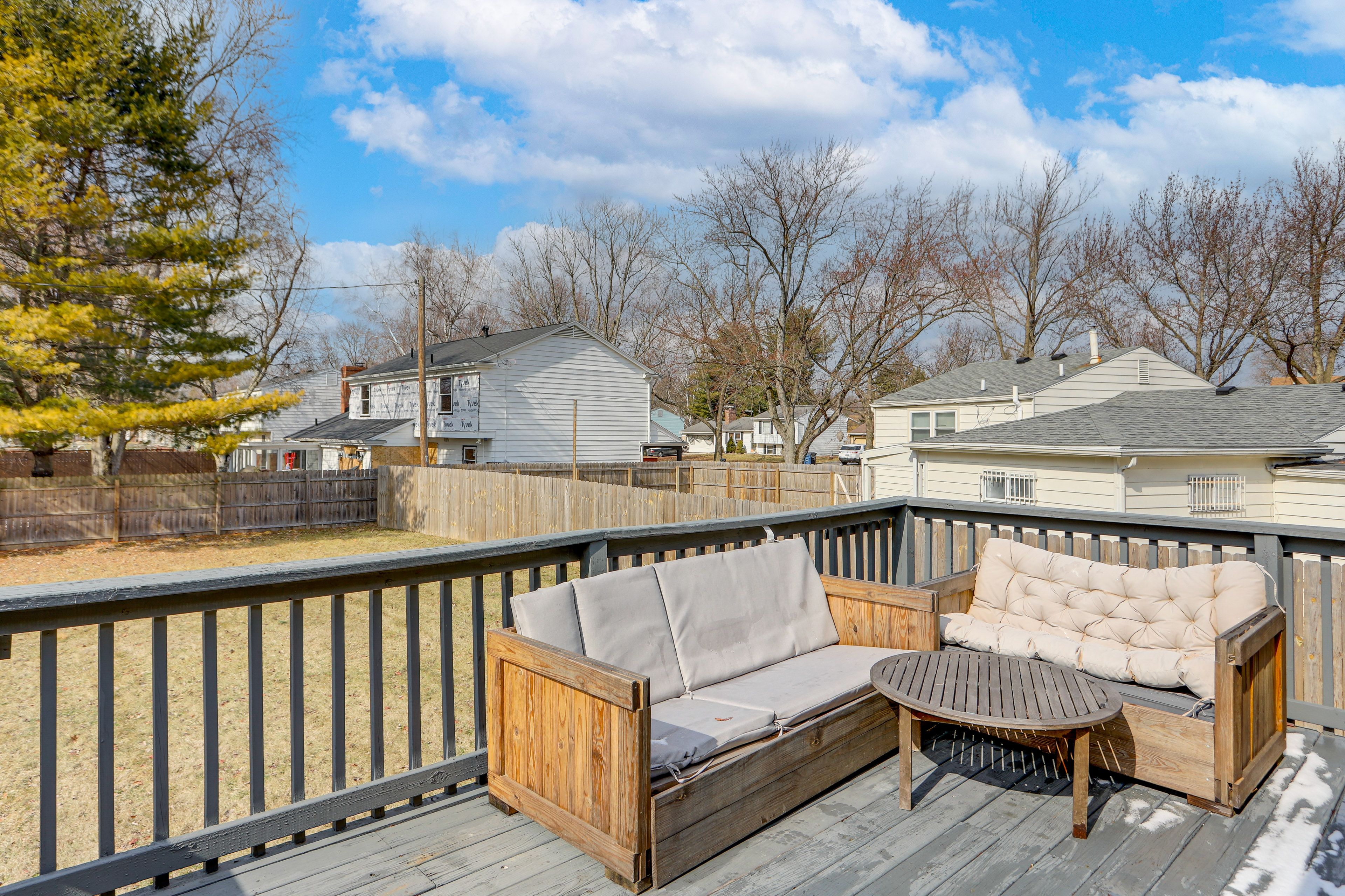Private Deck | Outdoor Seating