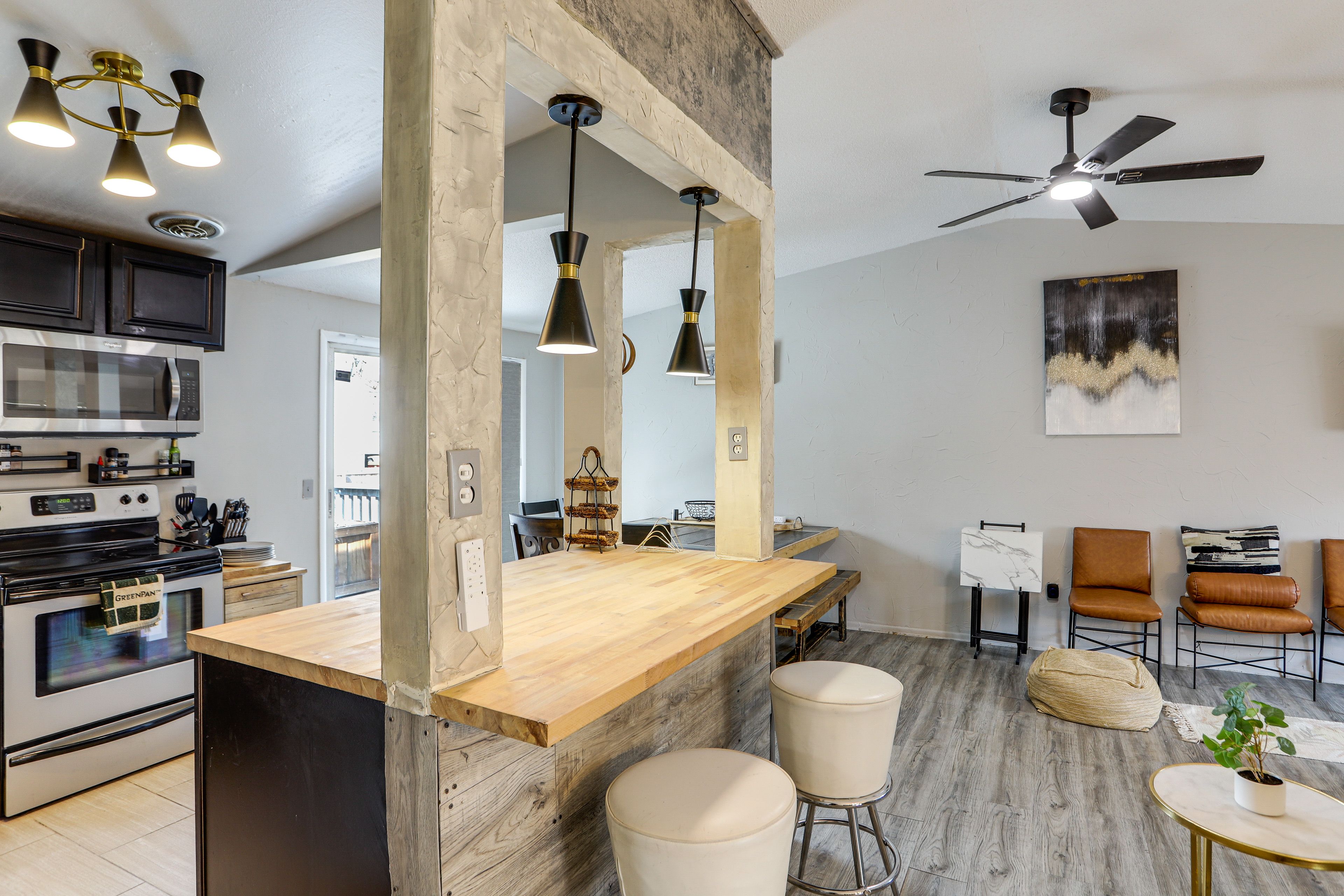 Kitchen | Cooking Basics | Main Level