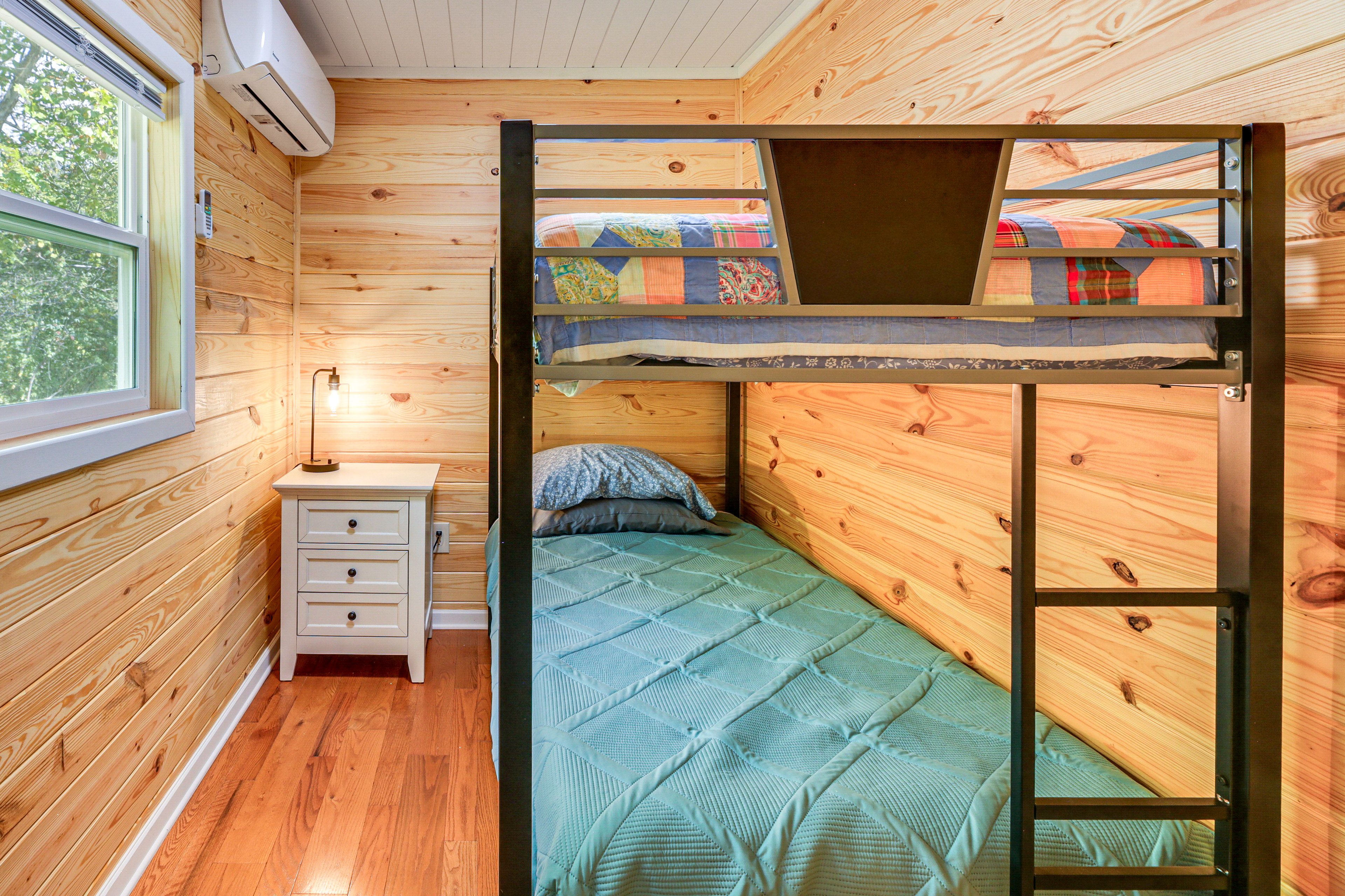 Bedroom 2 | Twin Bunk Bed