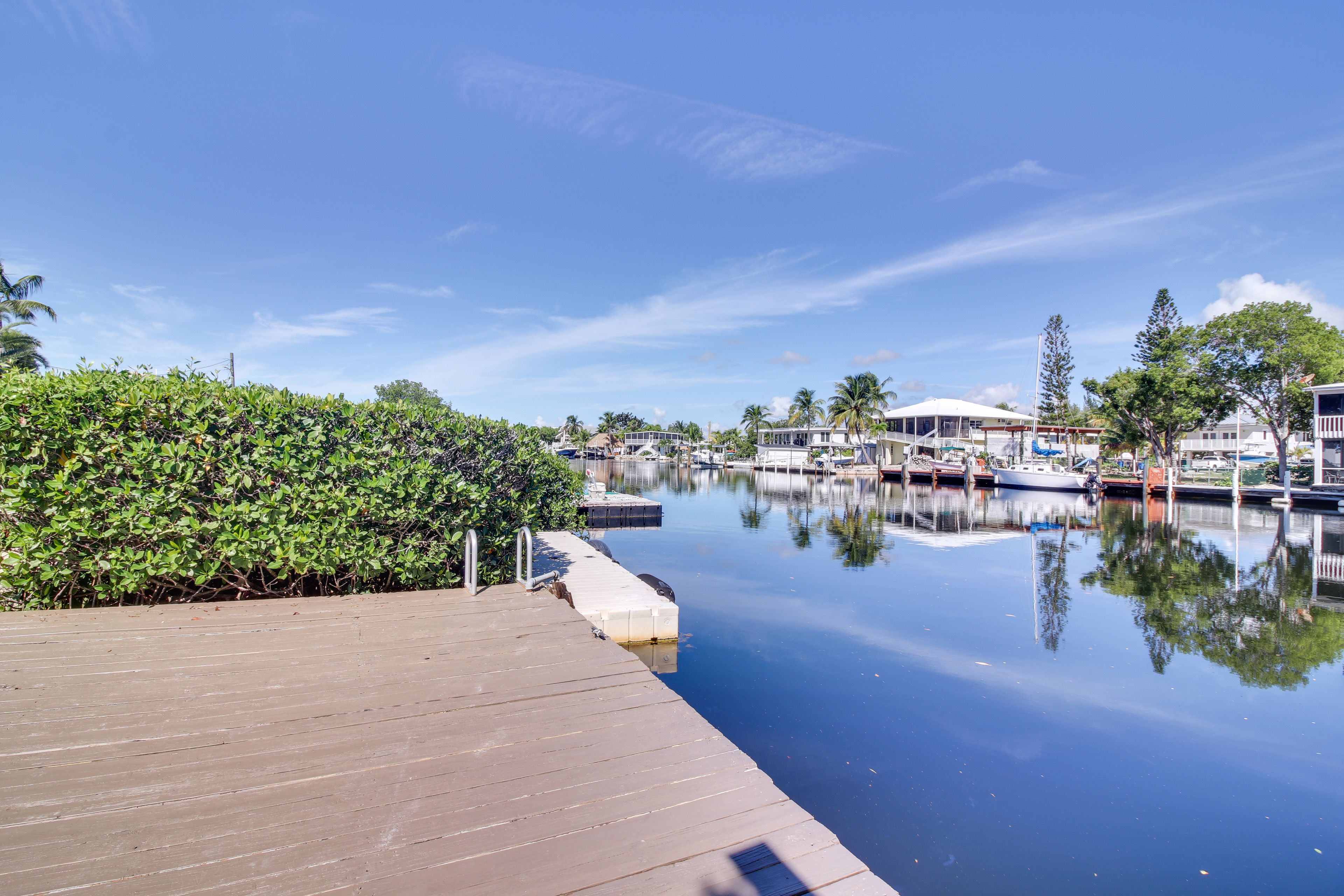Private Dock | Self Check-In | 0.7 Mi to Cannon Beach at Pennekamp Park