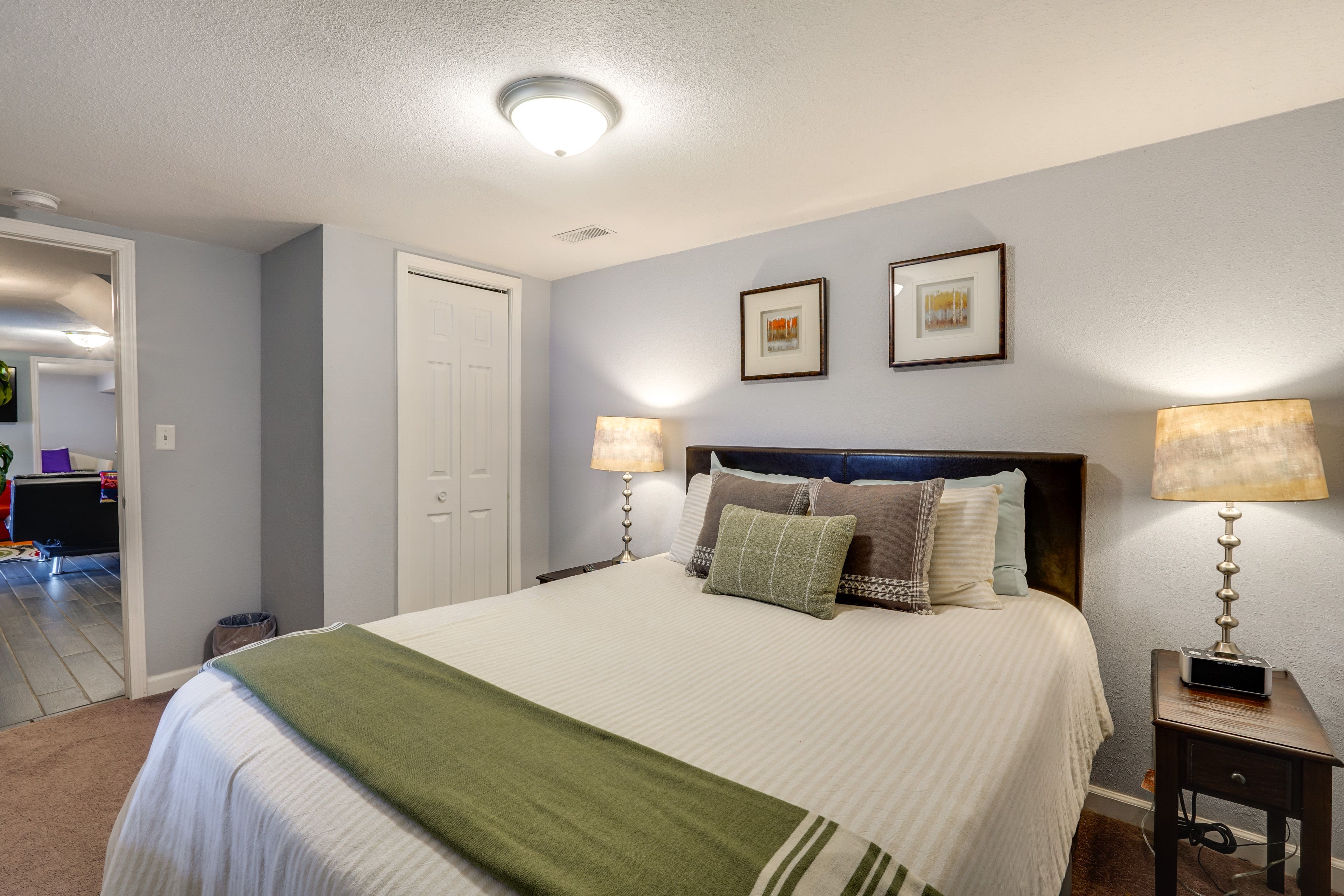 Bedroom 2 | Lower Level | Queen Bed | Smart TV