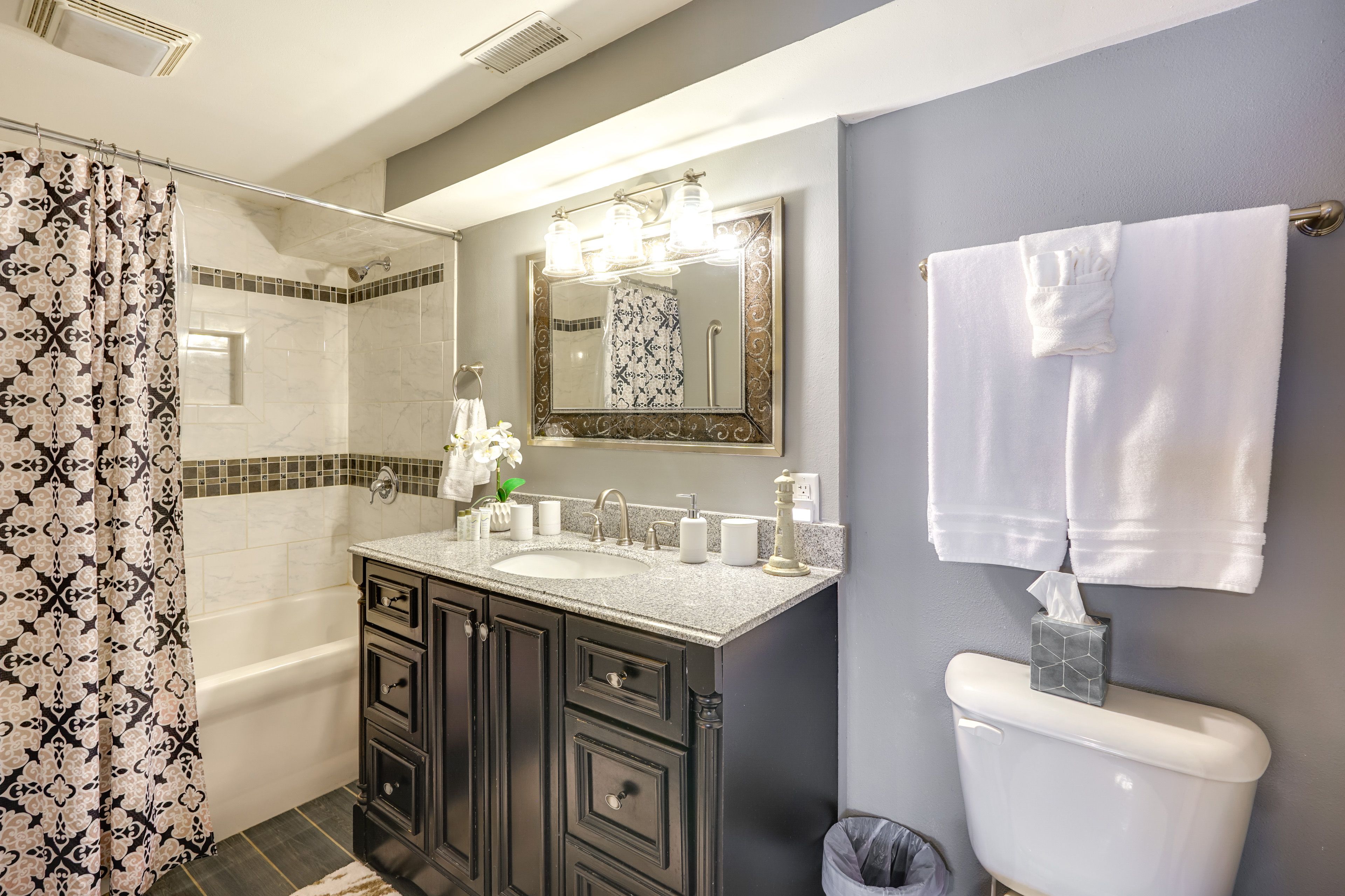 Full Bathroom | Lower Level | Complimentary Toiletries