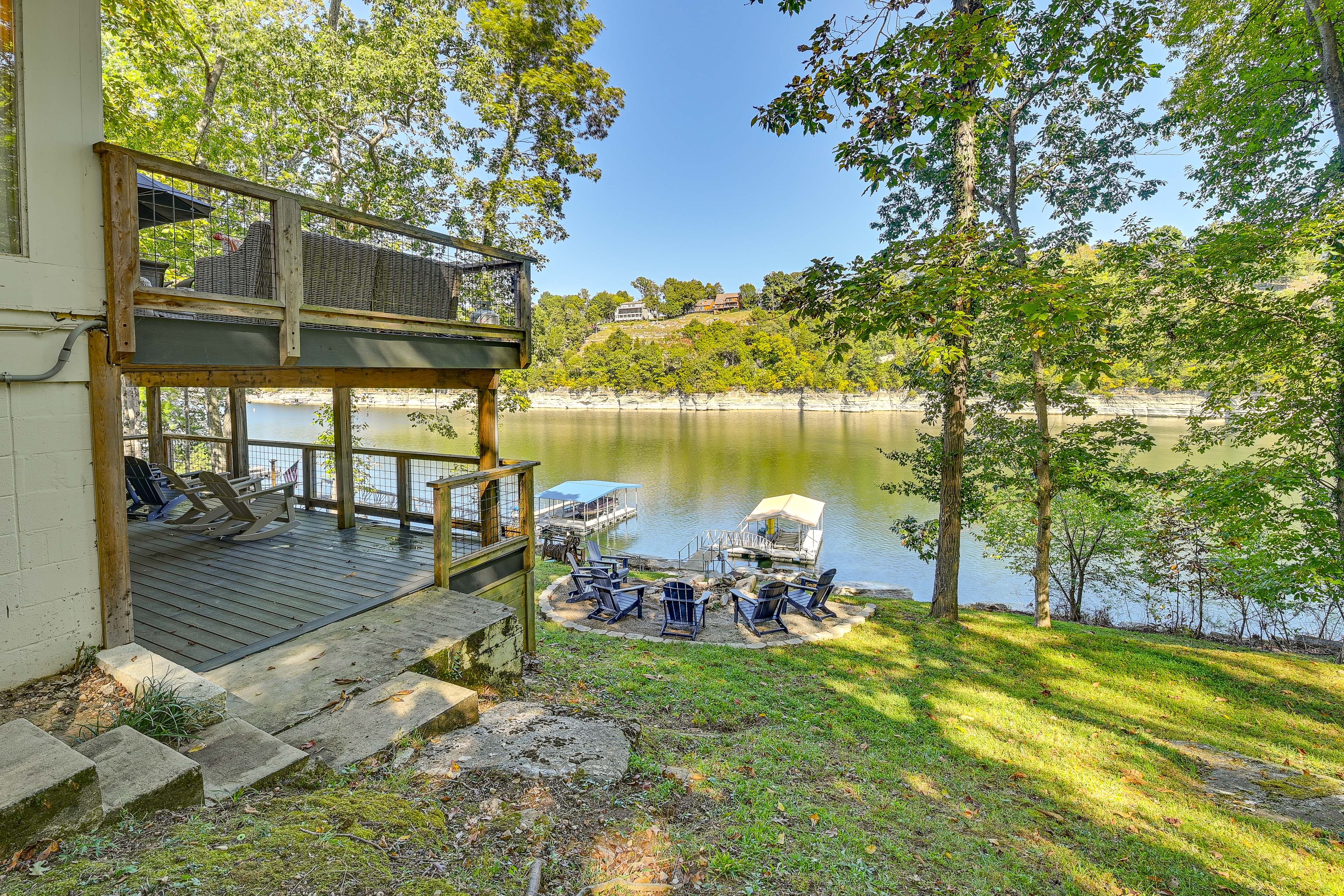 House Exterior | Wood-Burning Fire Pit