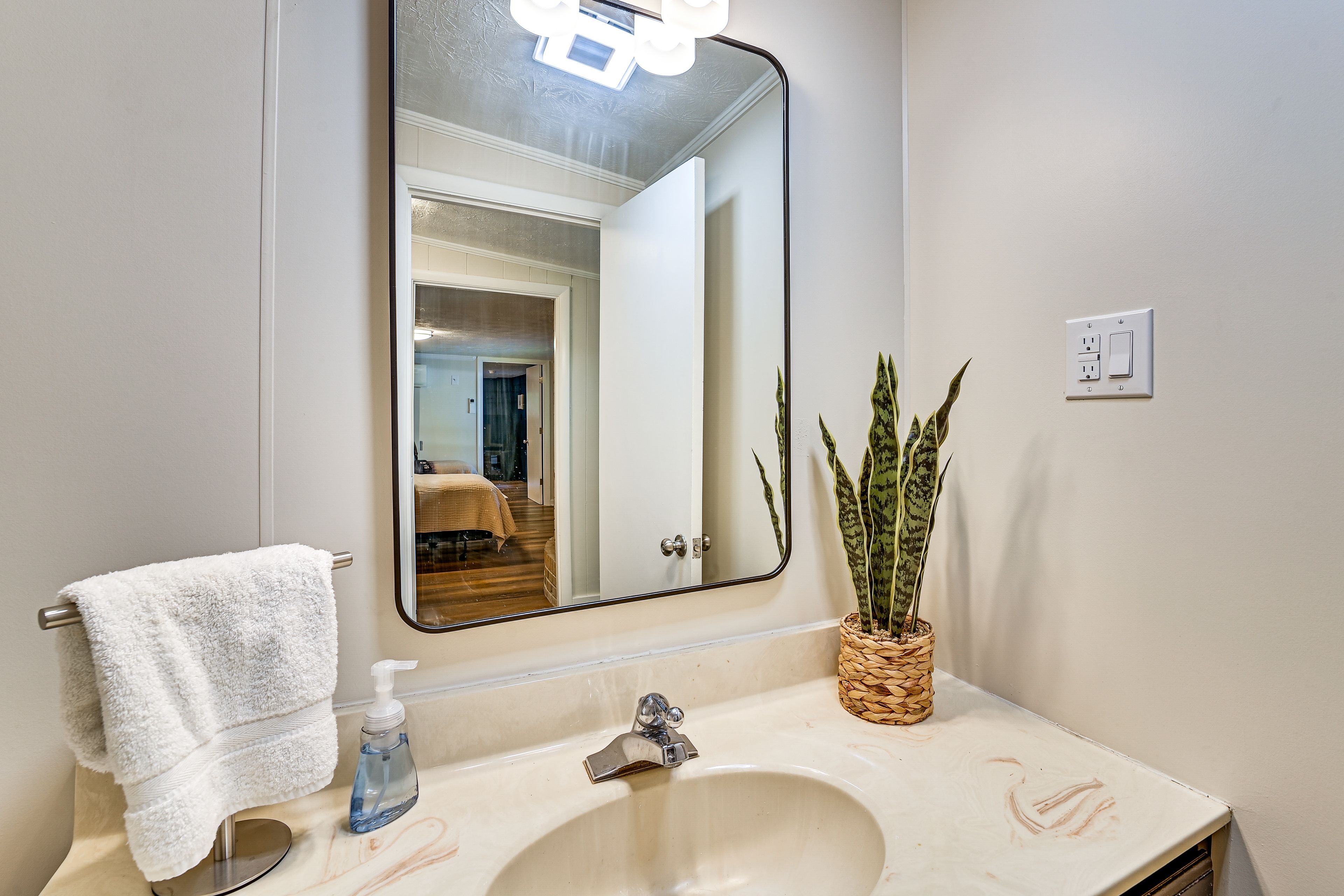 Full Bathroom | Basement