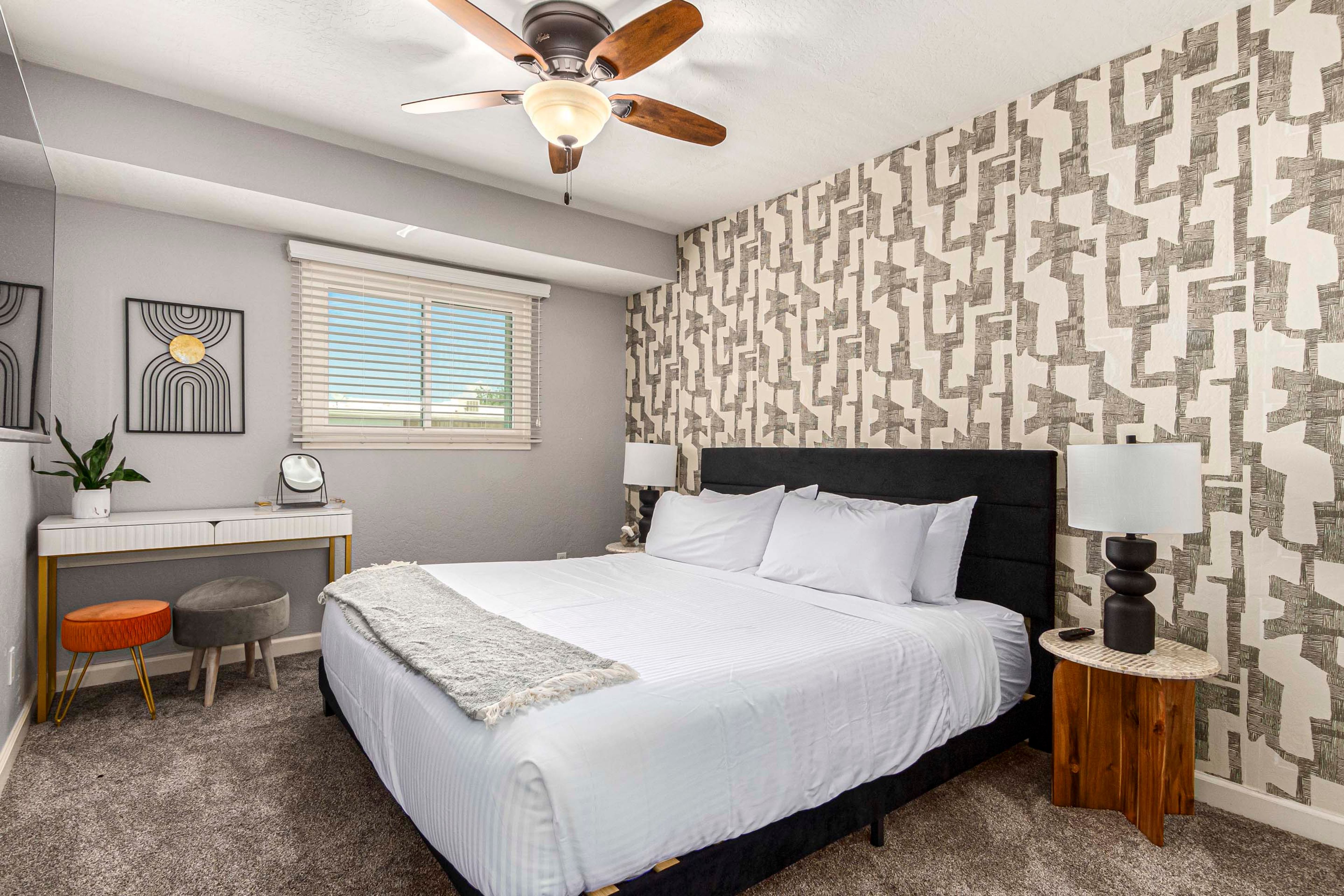 Bedroom 2 | King Bed | 2nd Floor | Linens Provided