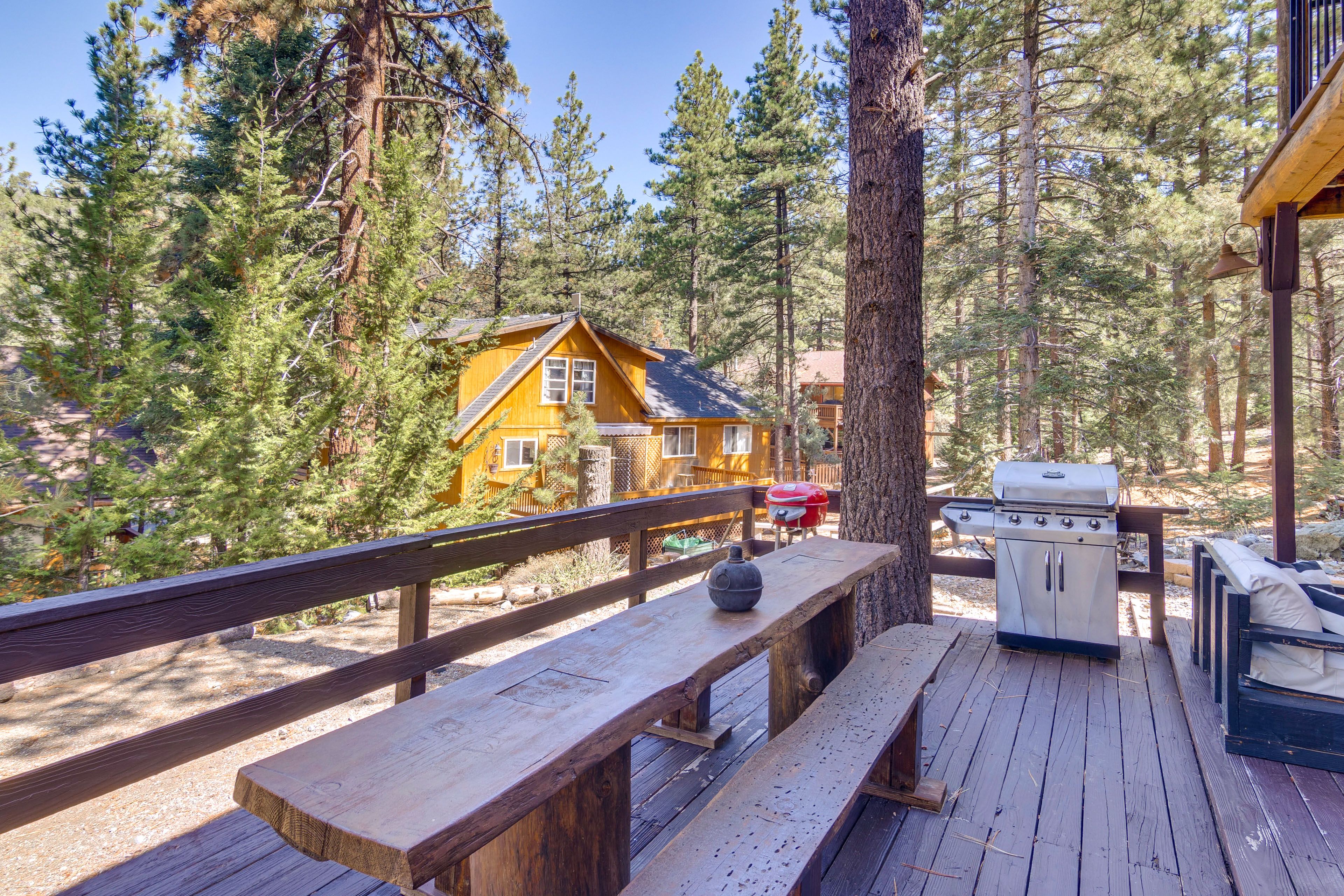 Pine Mountain Club Vacation Rental | 2BR | 2BA | 1,754 Sq Ft | Steps to Enter