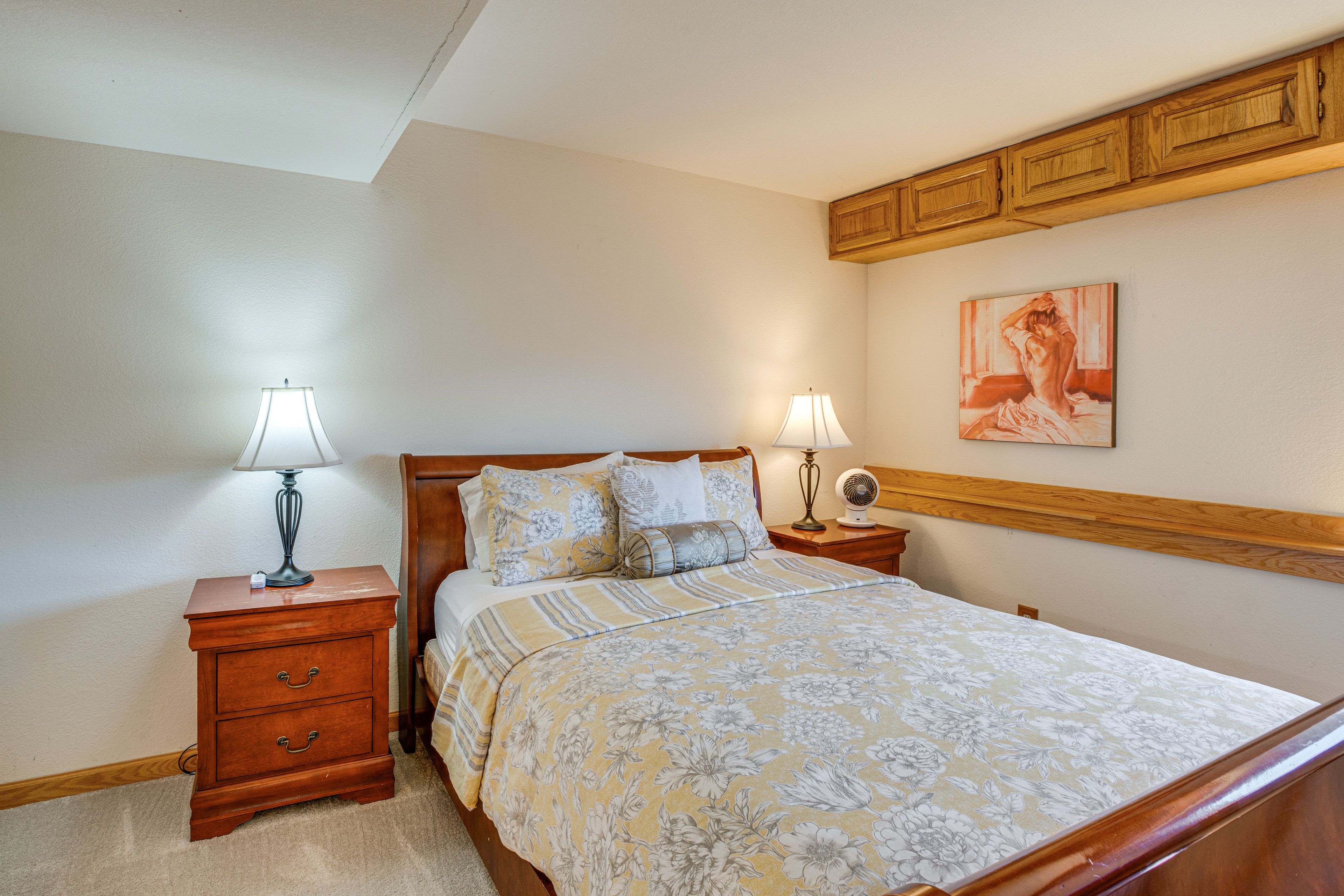Bedroom 1 | Queen Bed | 2nd Floor