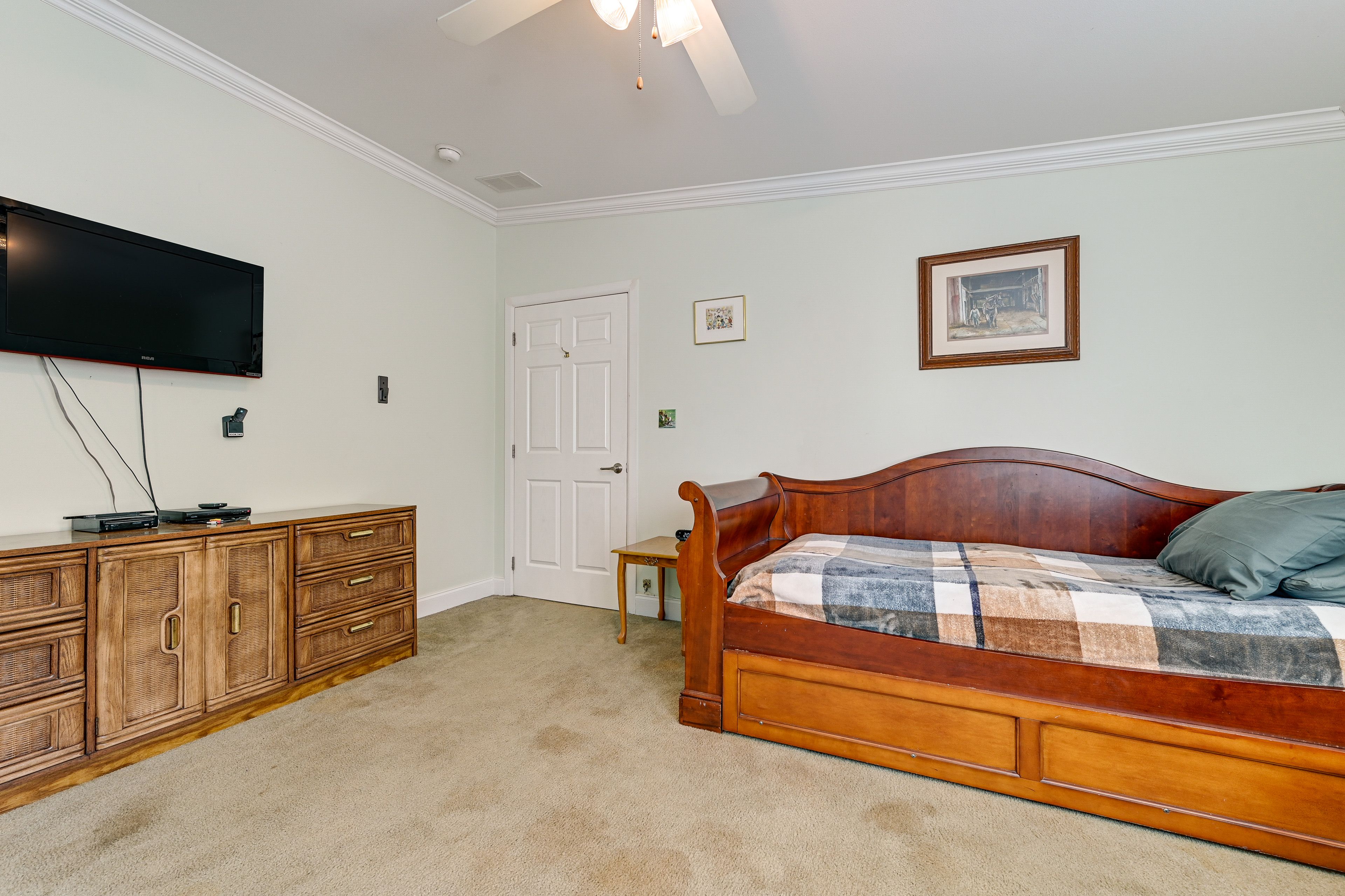 Bedroom 2 | Twin Bed w/ Twin Trundle | Twin Sleeper Sofa