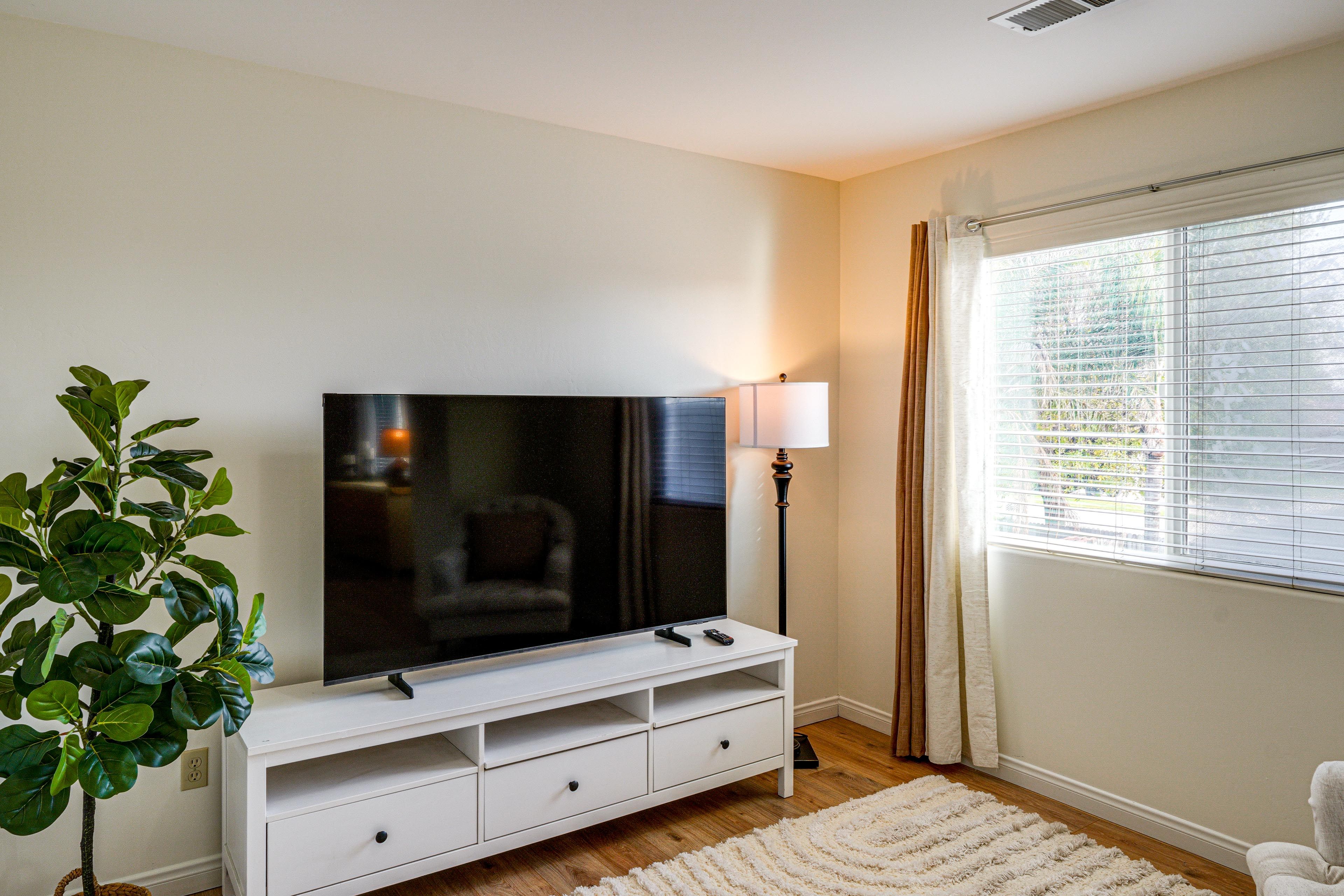 Living Area Nook | 2nd Floor