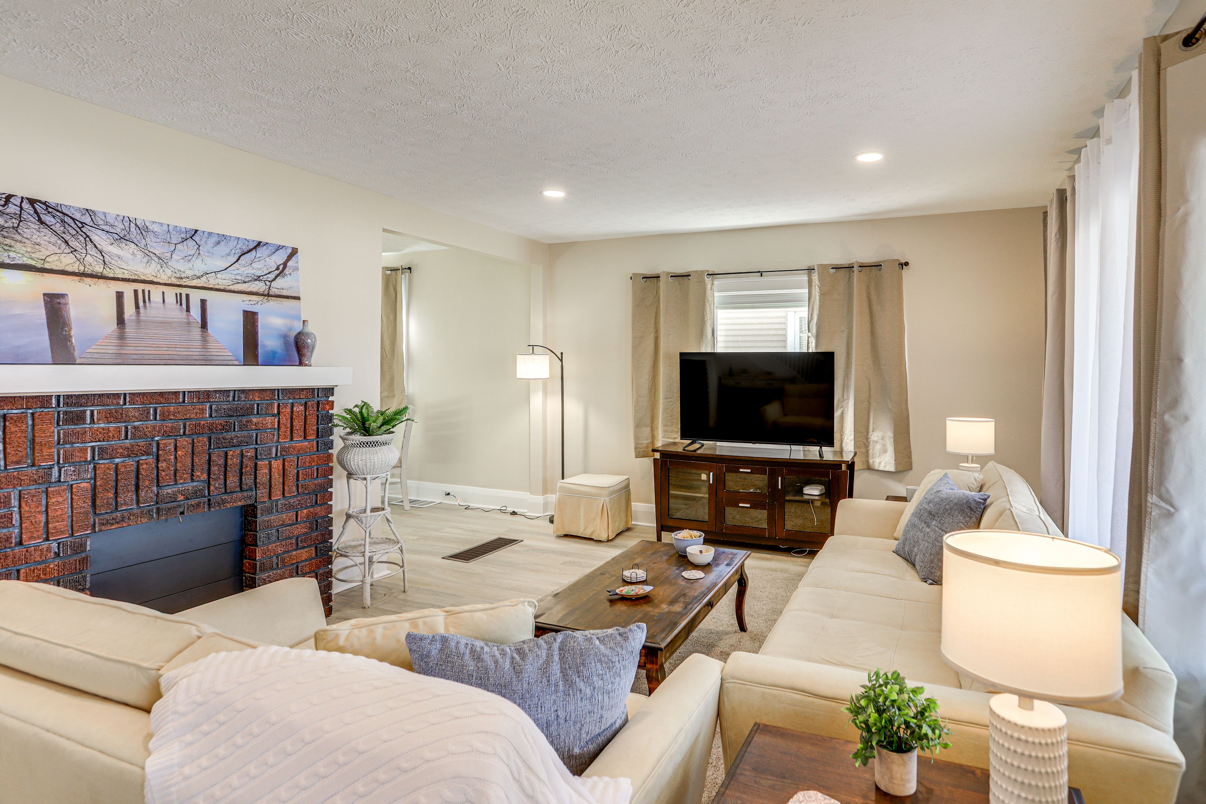 Interior | Central Heating & A/C | In-Unit Laundry