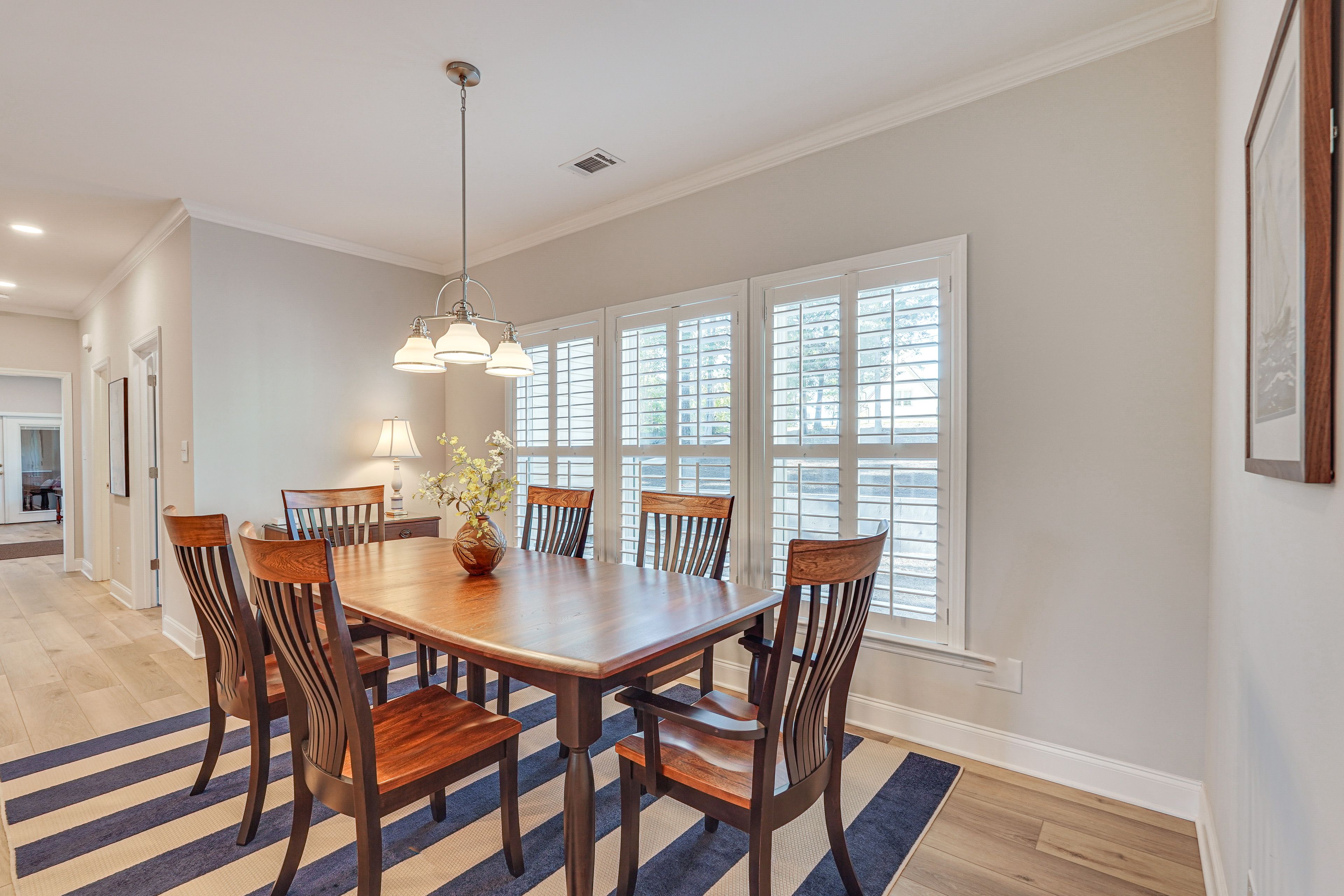 Dining Area | Dishware & Flatware