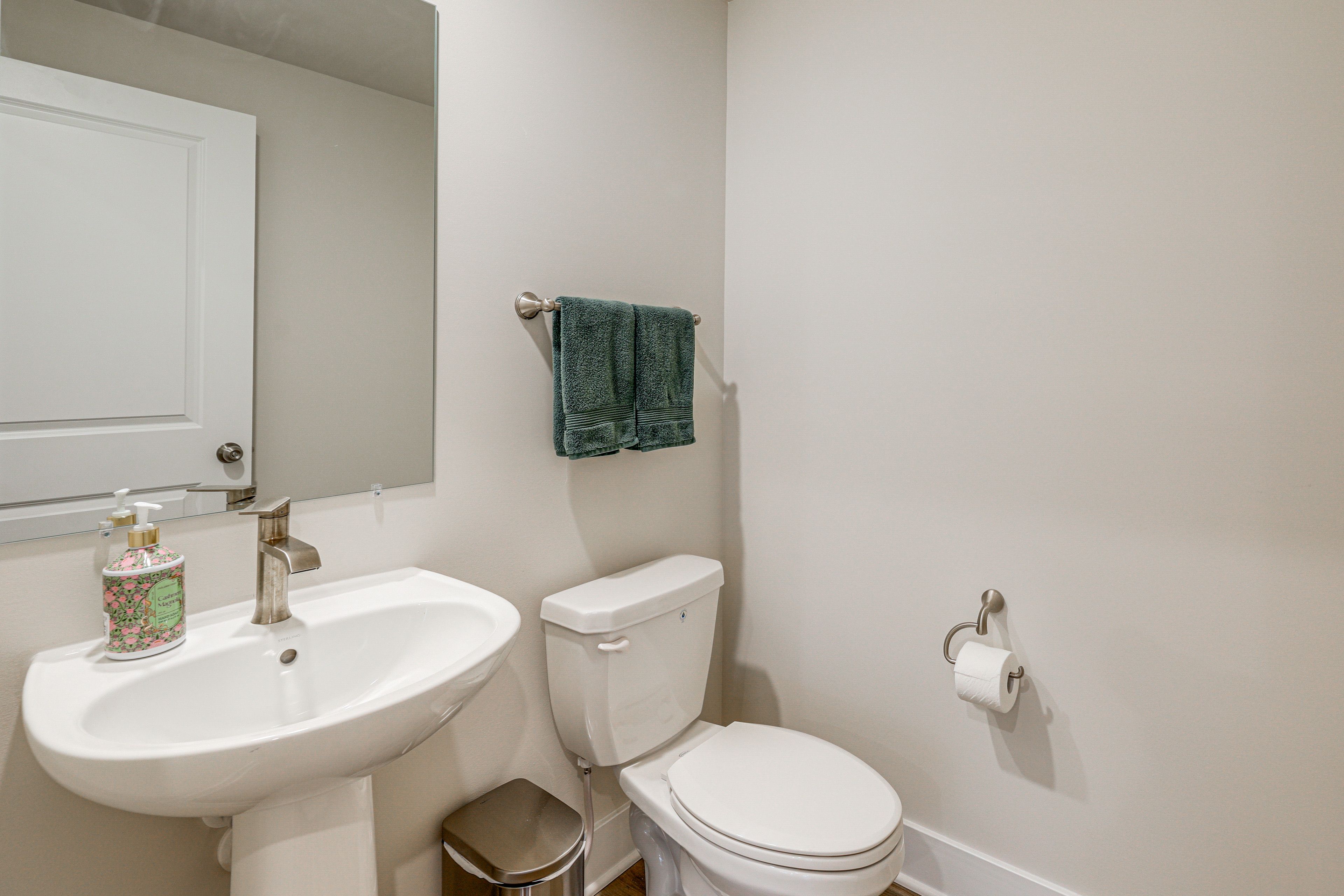 Half Bathroom | 1st Floor