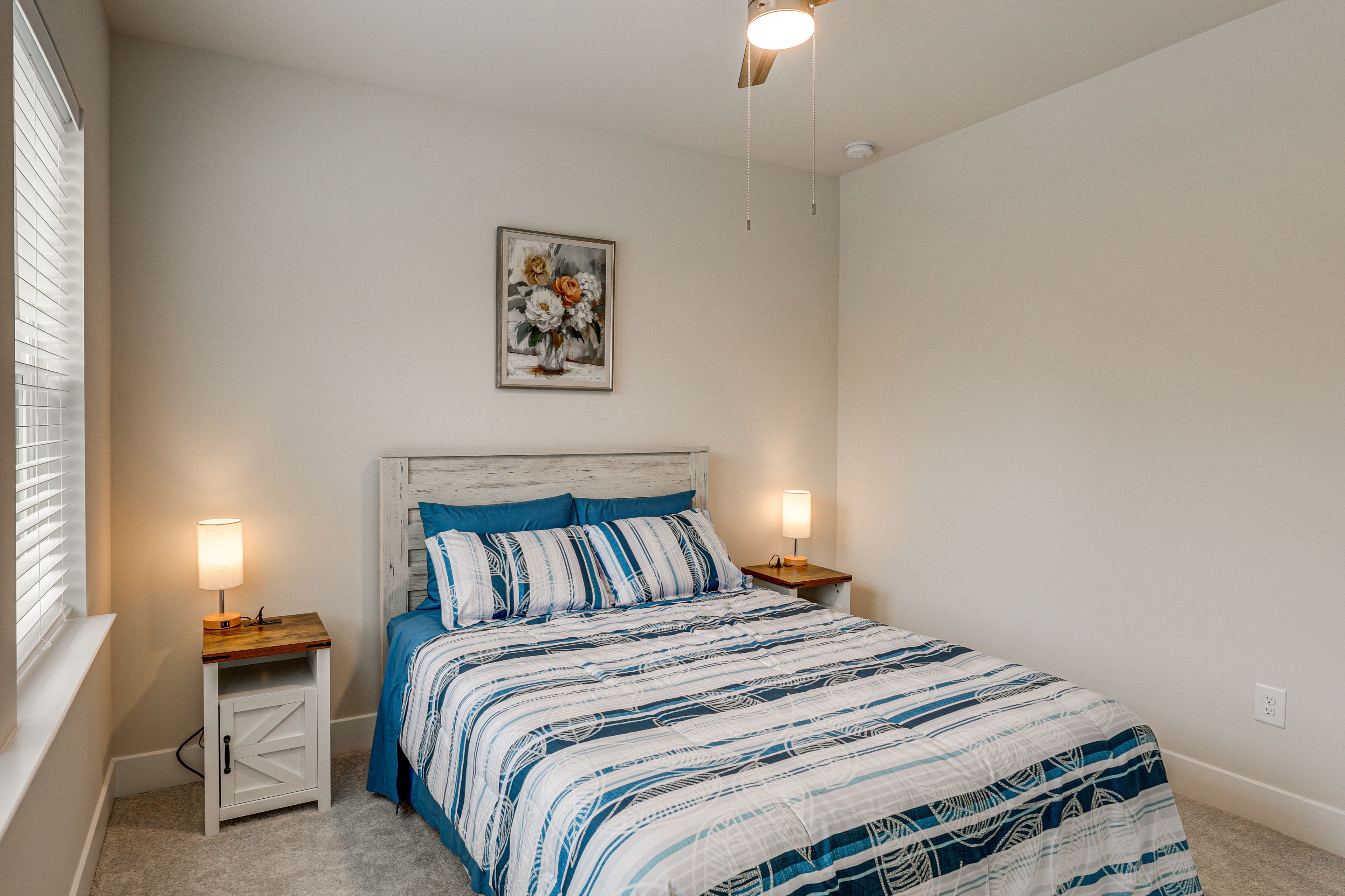 Bedroom 3 | 2nd Floor | Queen Bed