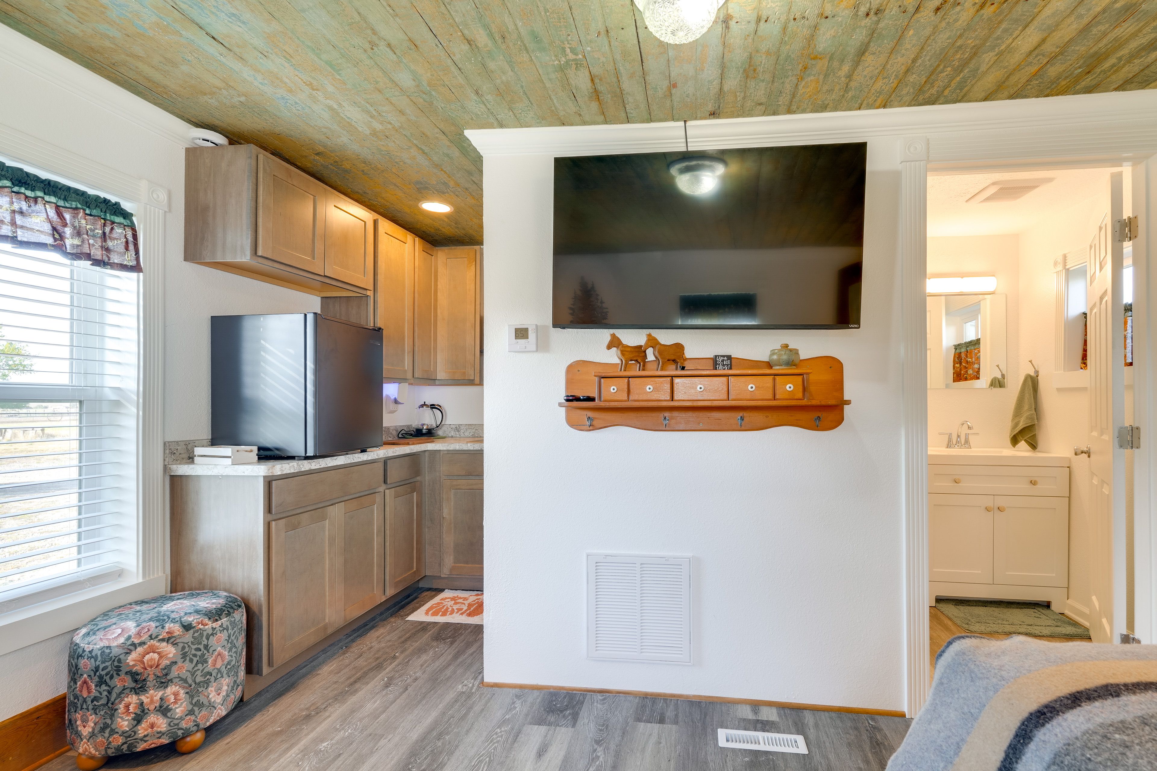 Studio | Kitchenette