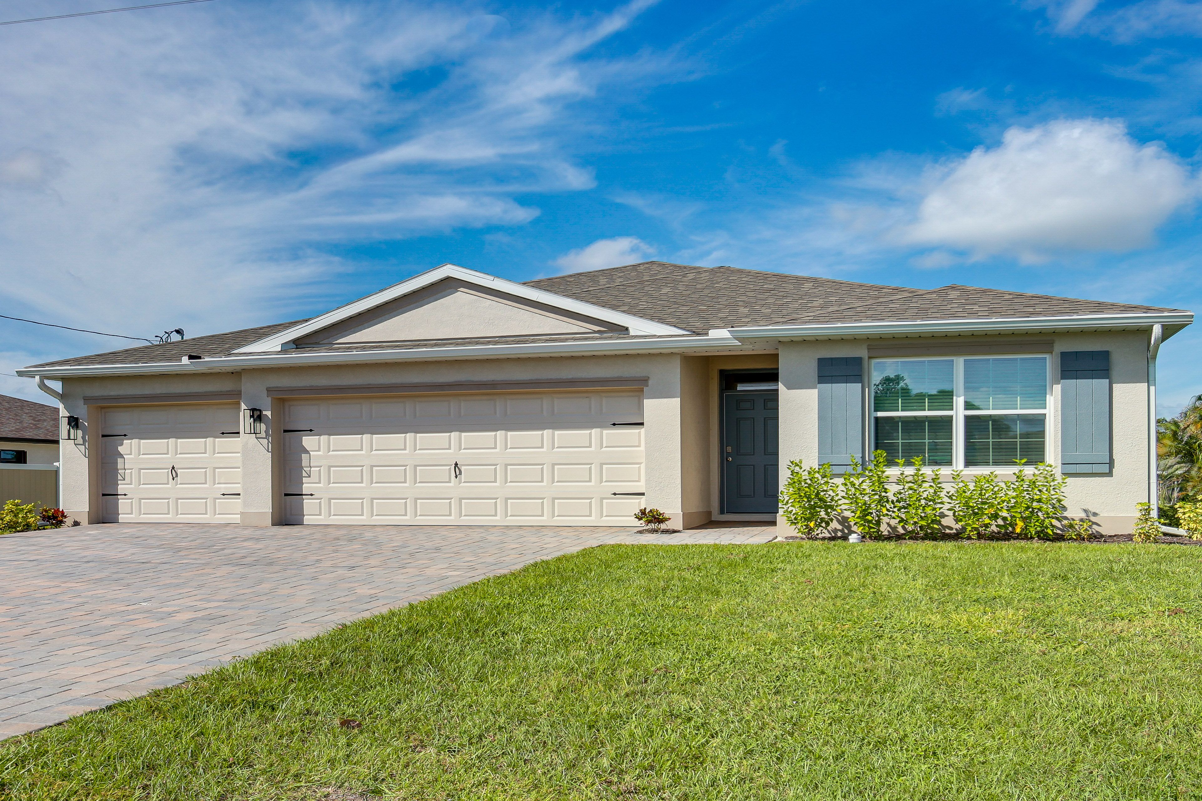 House Exterior | Keyless Entry