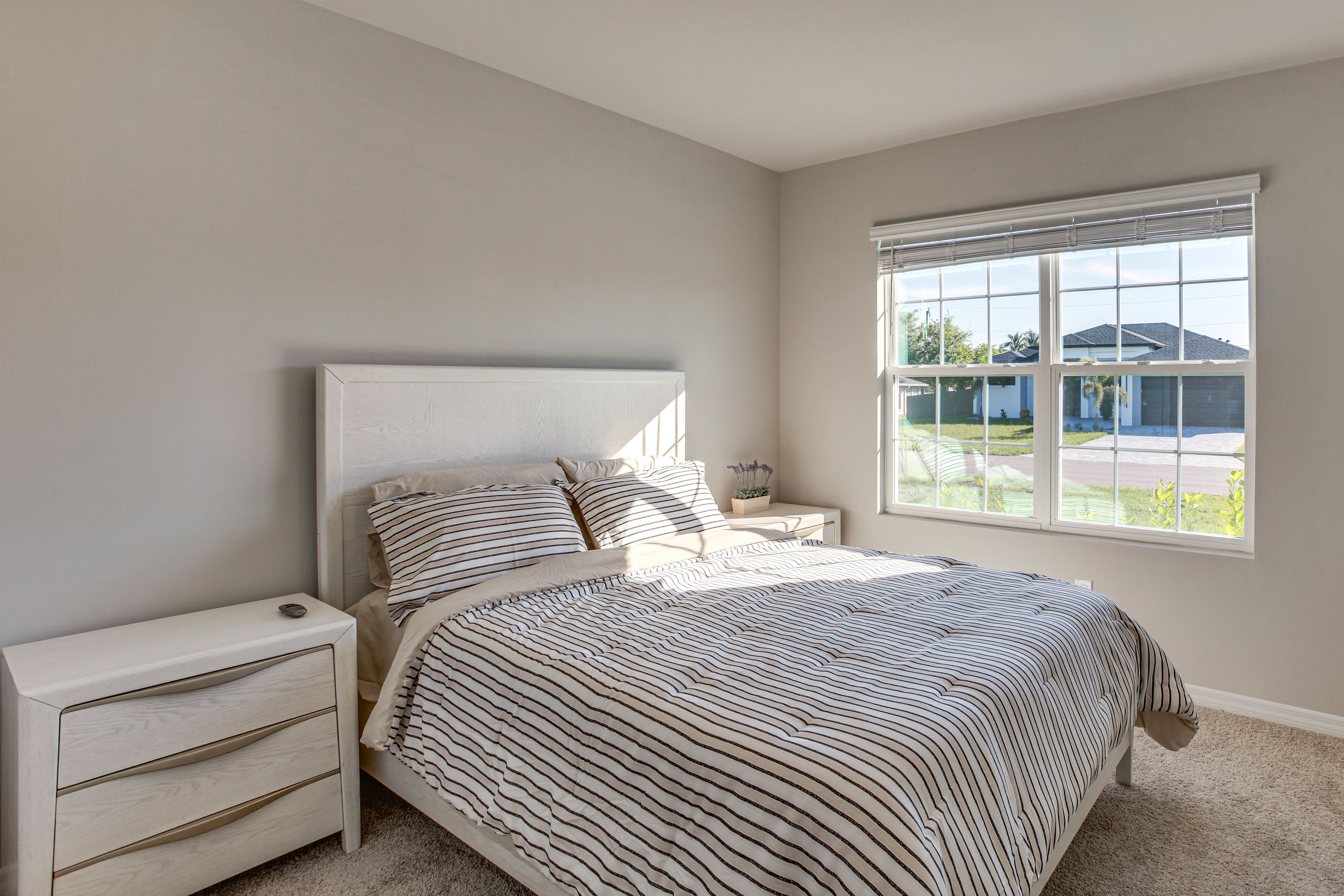 Bedroom 2 | Queen Bed