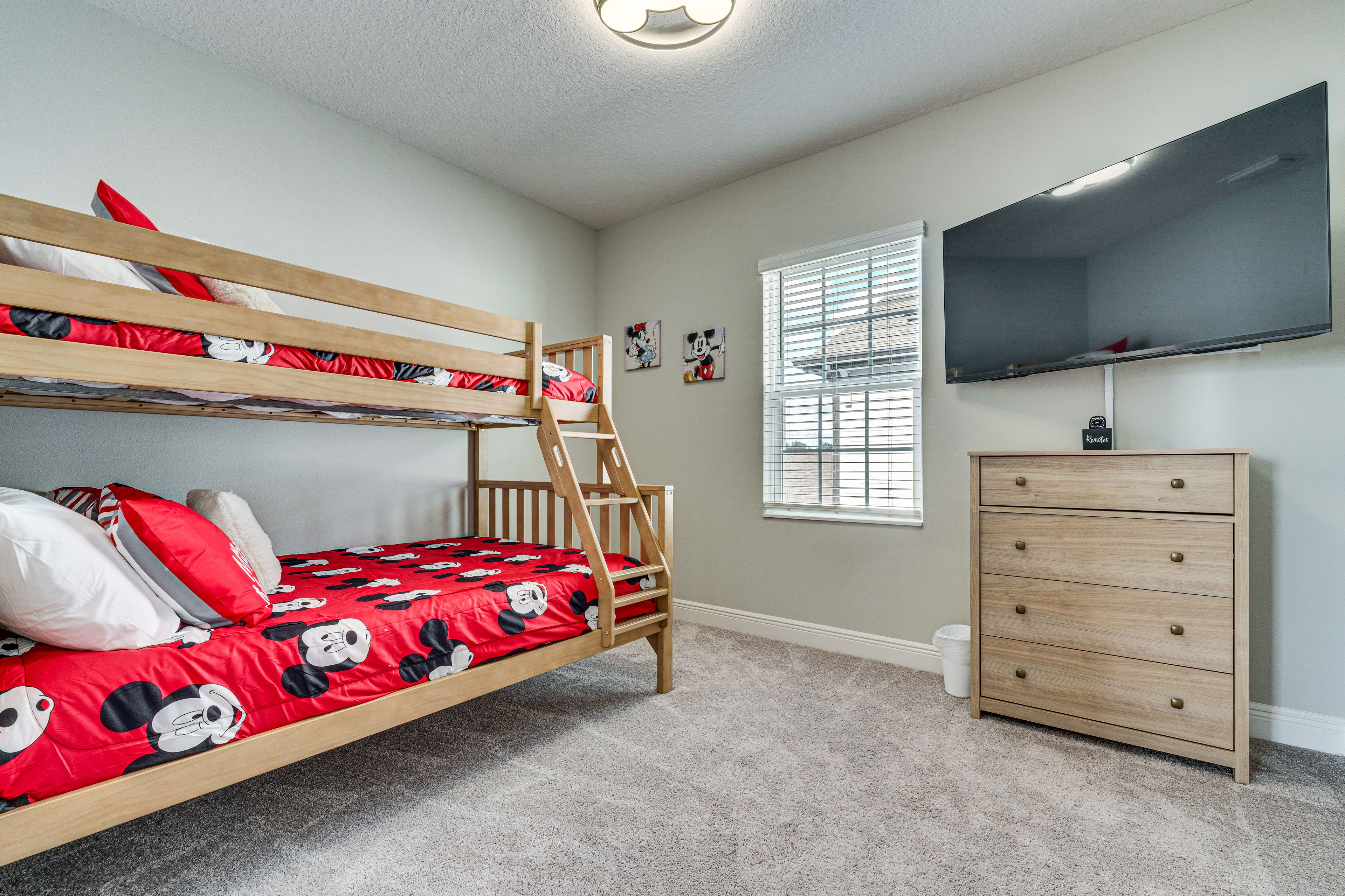 Bedroom 4 | 2nd Floor | Twin/Full Bunk Bed