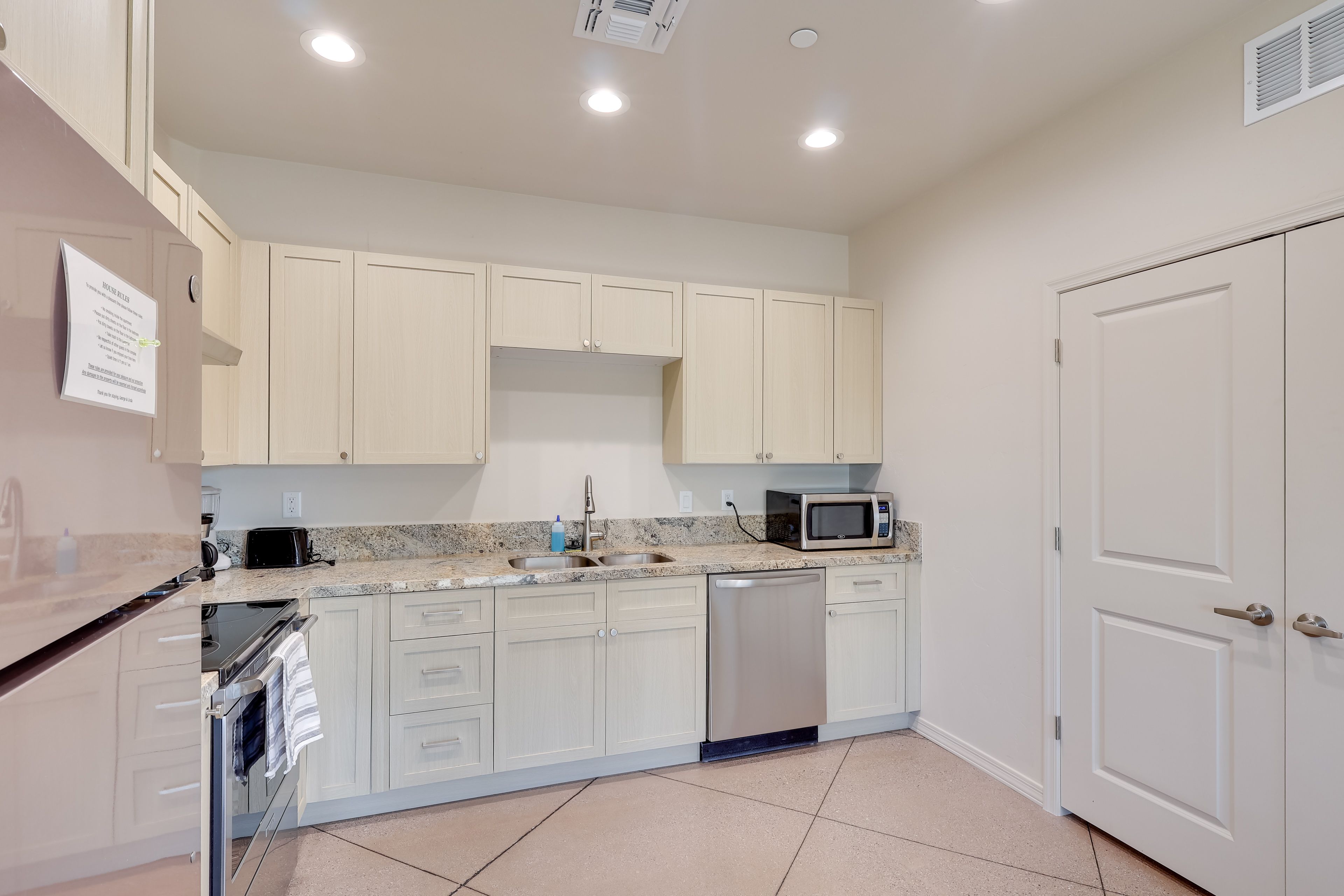 Kitchen | Drip Coffee Maker