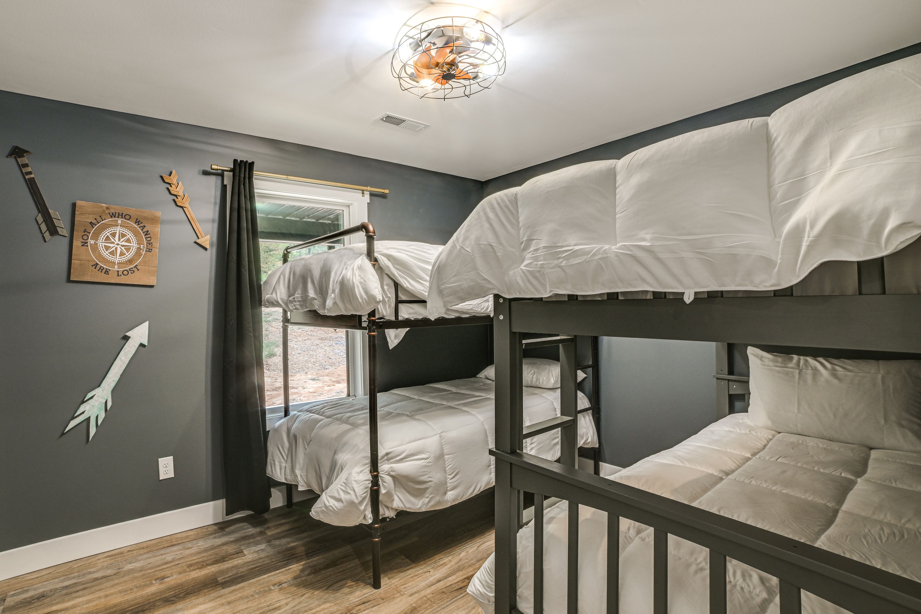 Bedroom 4 | 2 Twin Bunk Beds