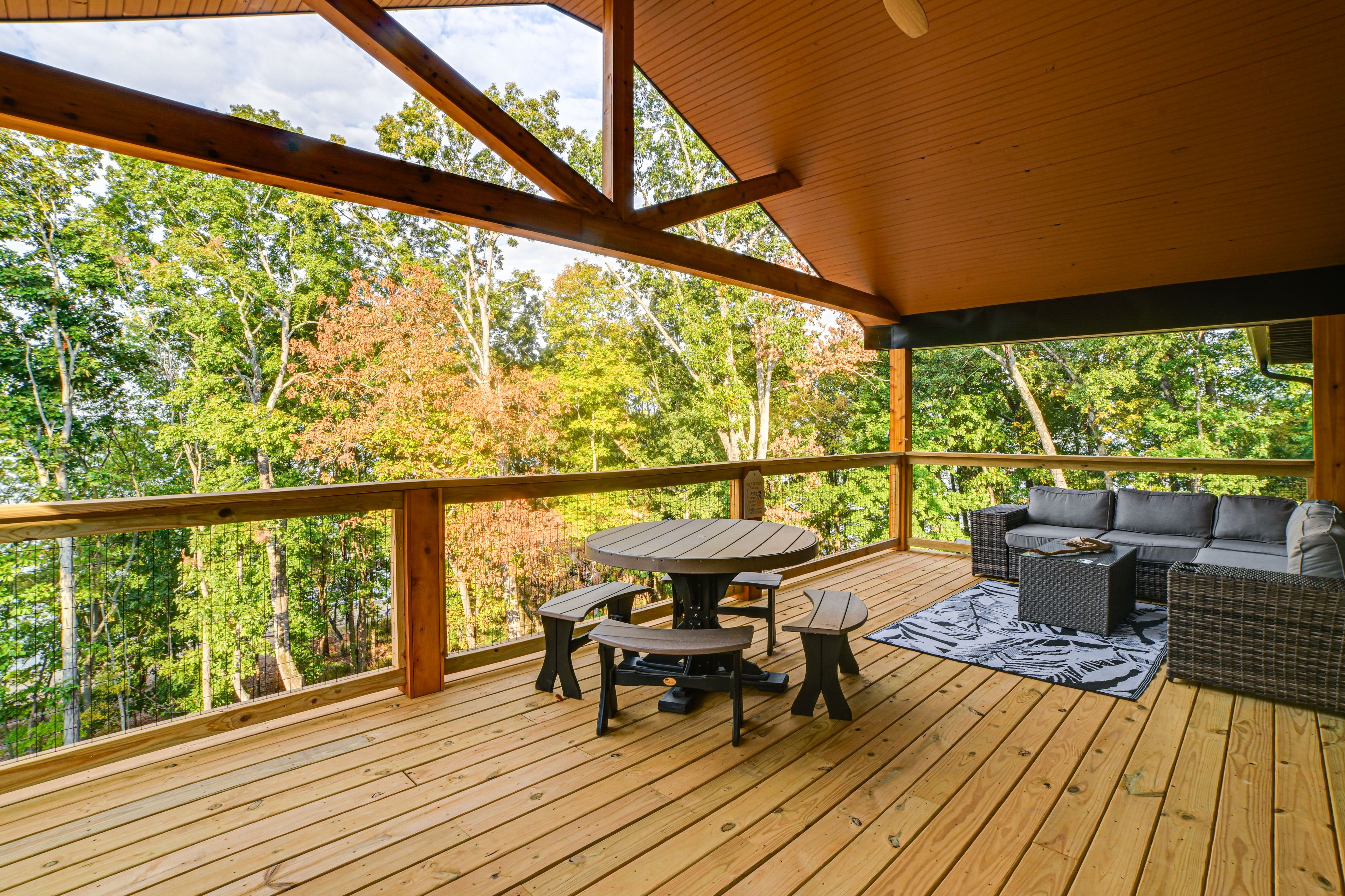 Private Deck | Gas Grill