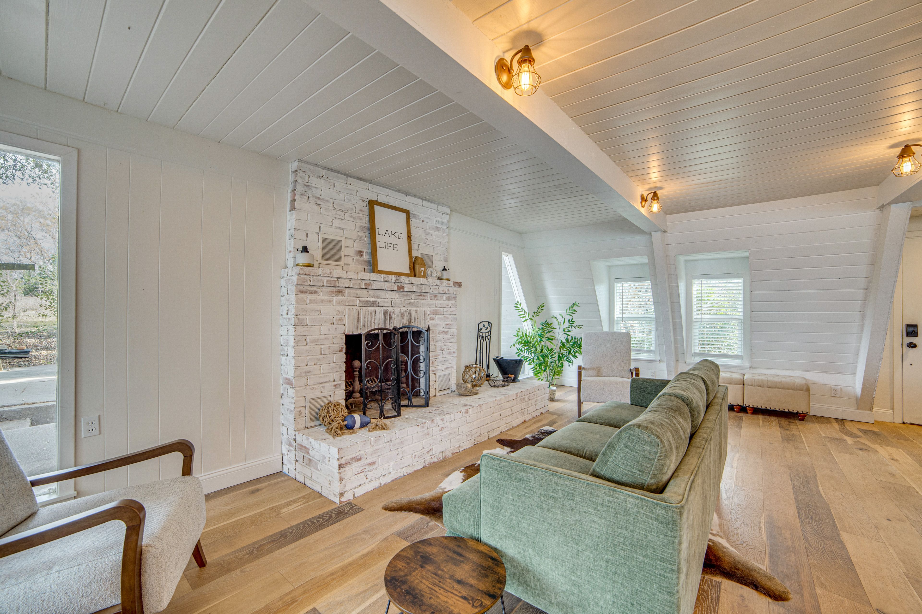 Family Room | 1st Floor