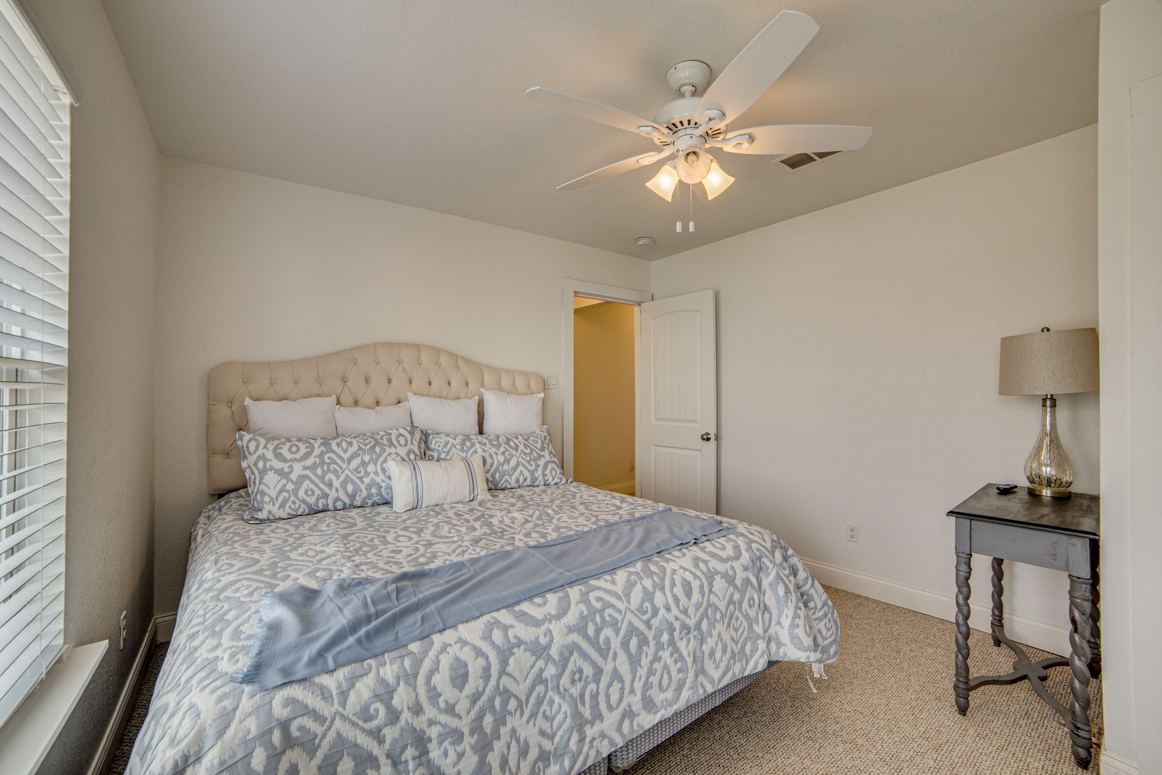 Bedroom 1 | 2nd Floor | Queen Bed