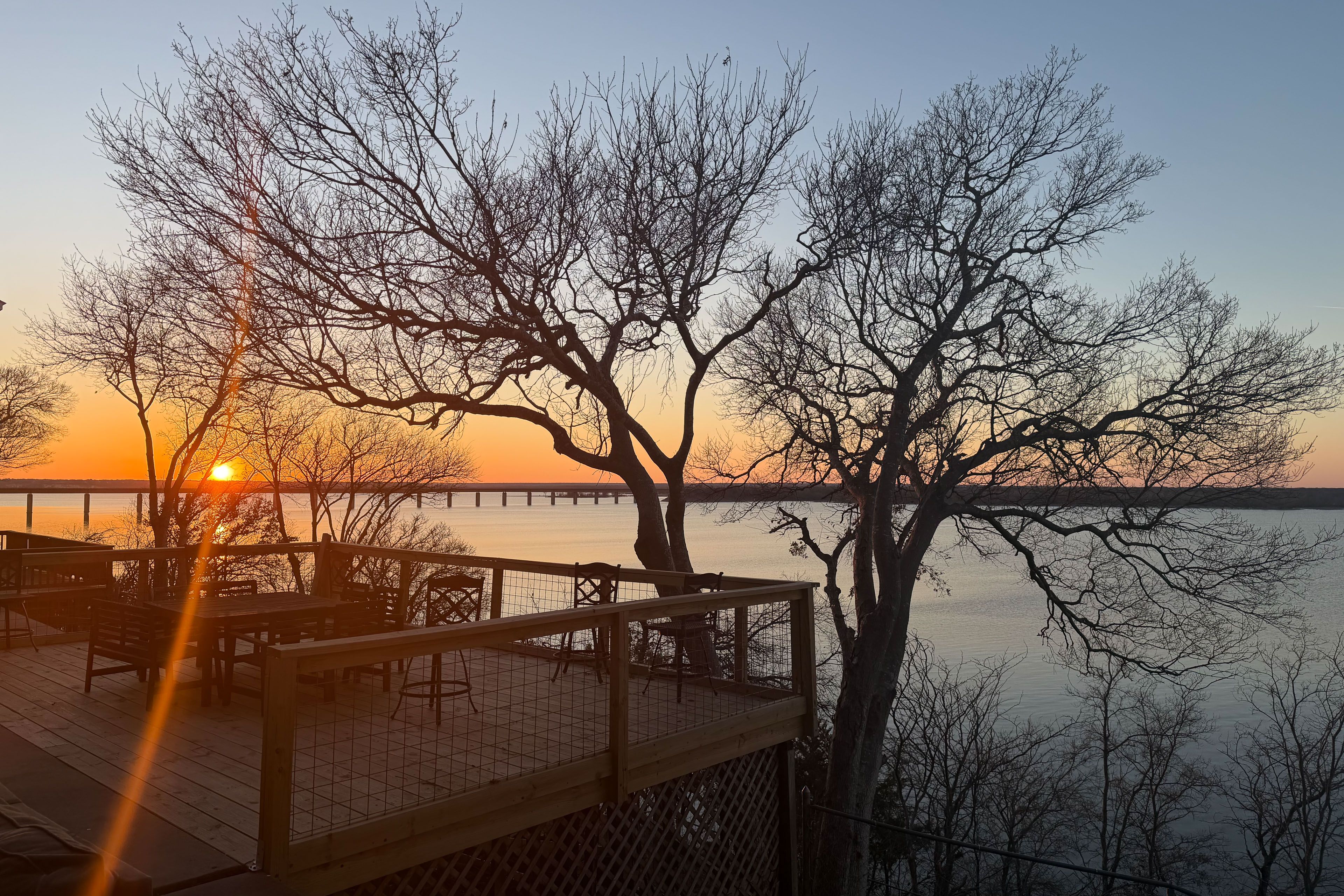 Lake & Sunset Views | 2 Mi to Boat Ramp