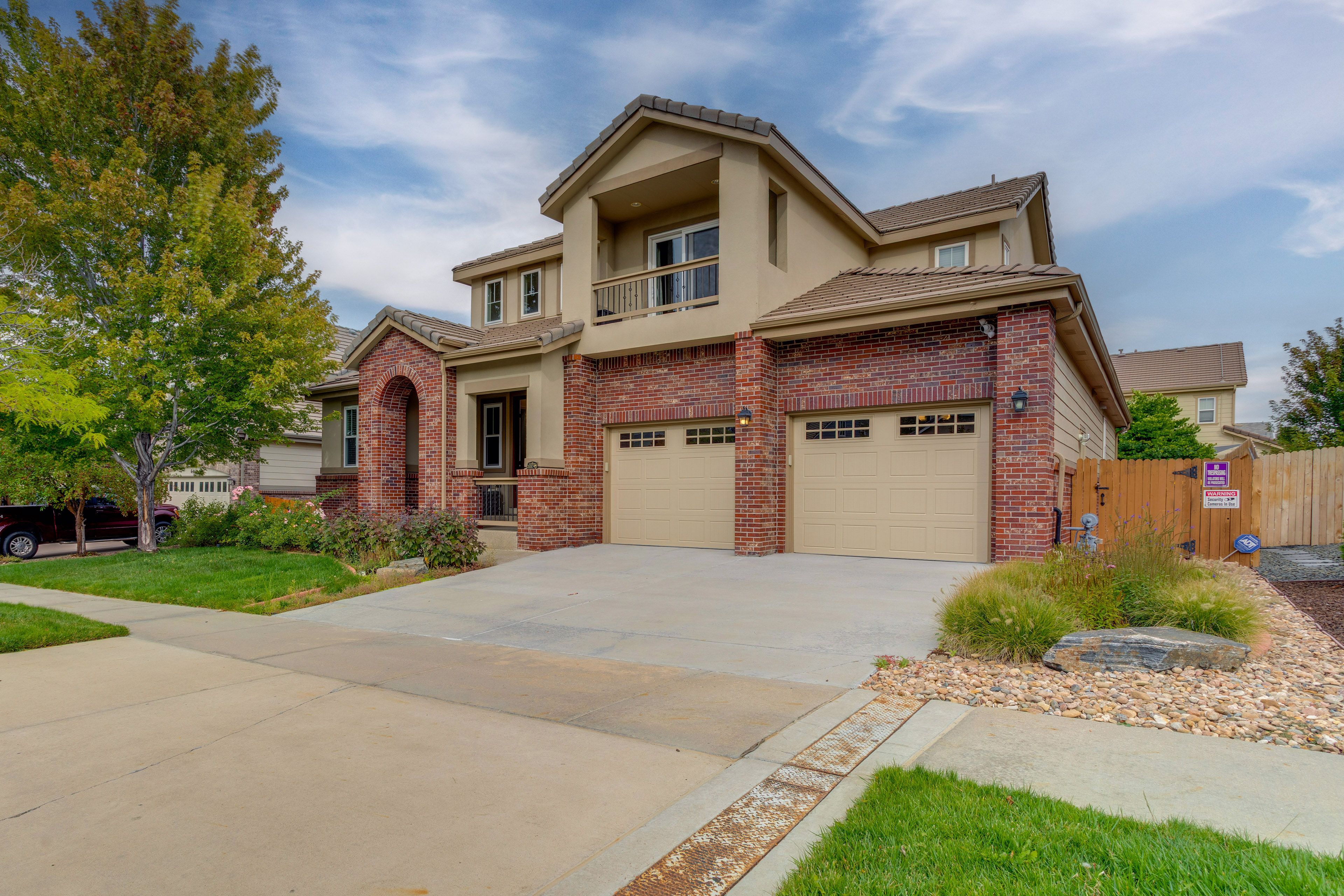 Property Exterior | Driveway Parking (2 Vehicles)