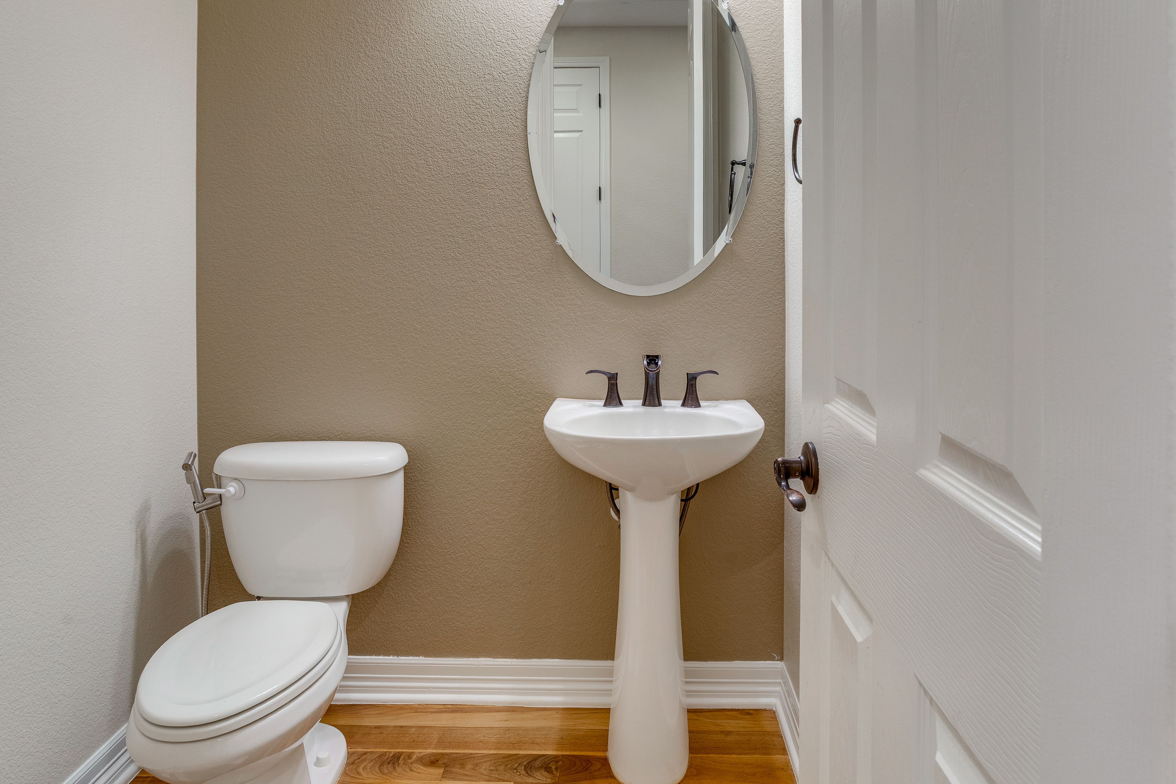 Half Bathroom | Main Floor
