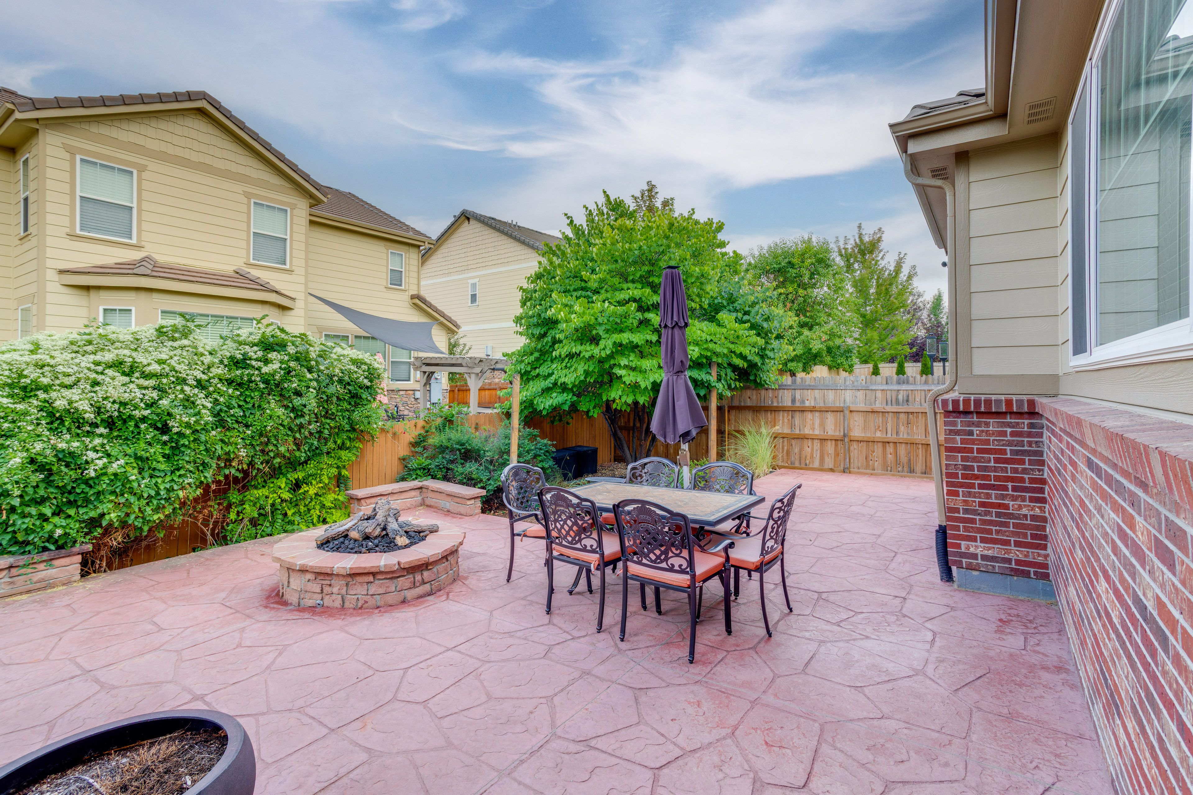Aurora Vacation Rental | 4BR | 3.5BA | Stairs Required | 5,000 Sq Ft