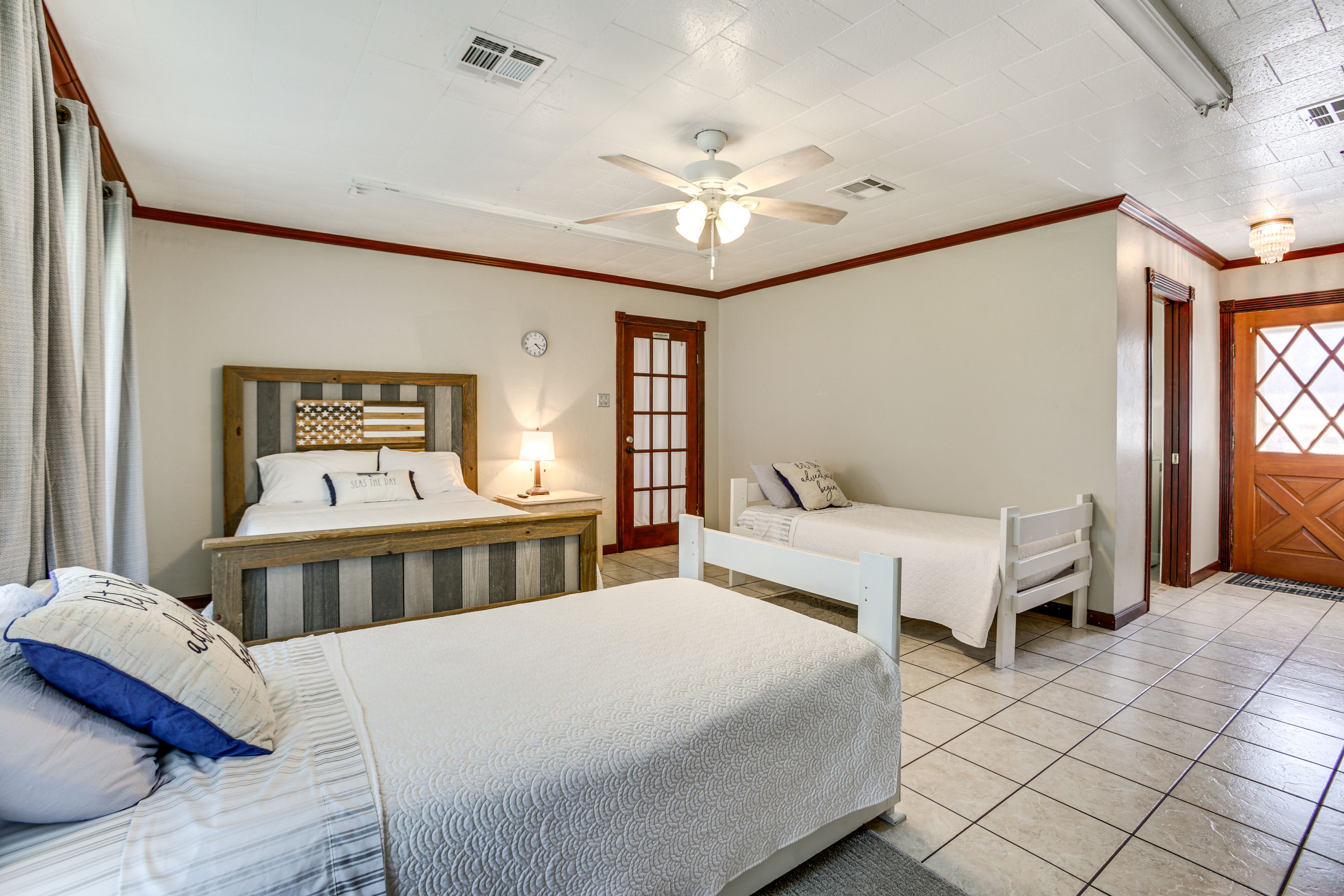 Bedroom 4 | Full Bed | 2 Twin Beds