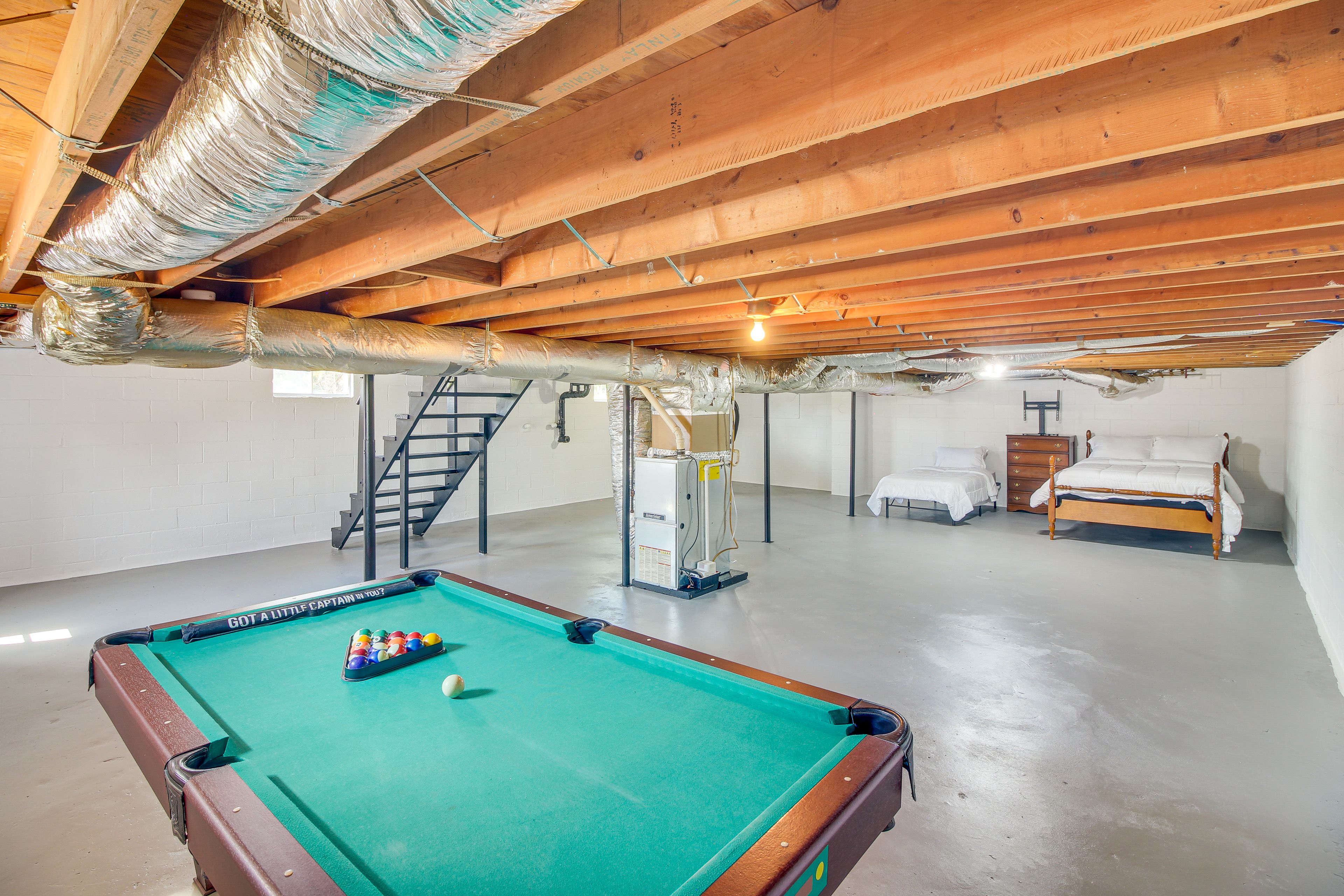 Basement | Pool Table