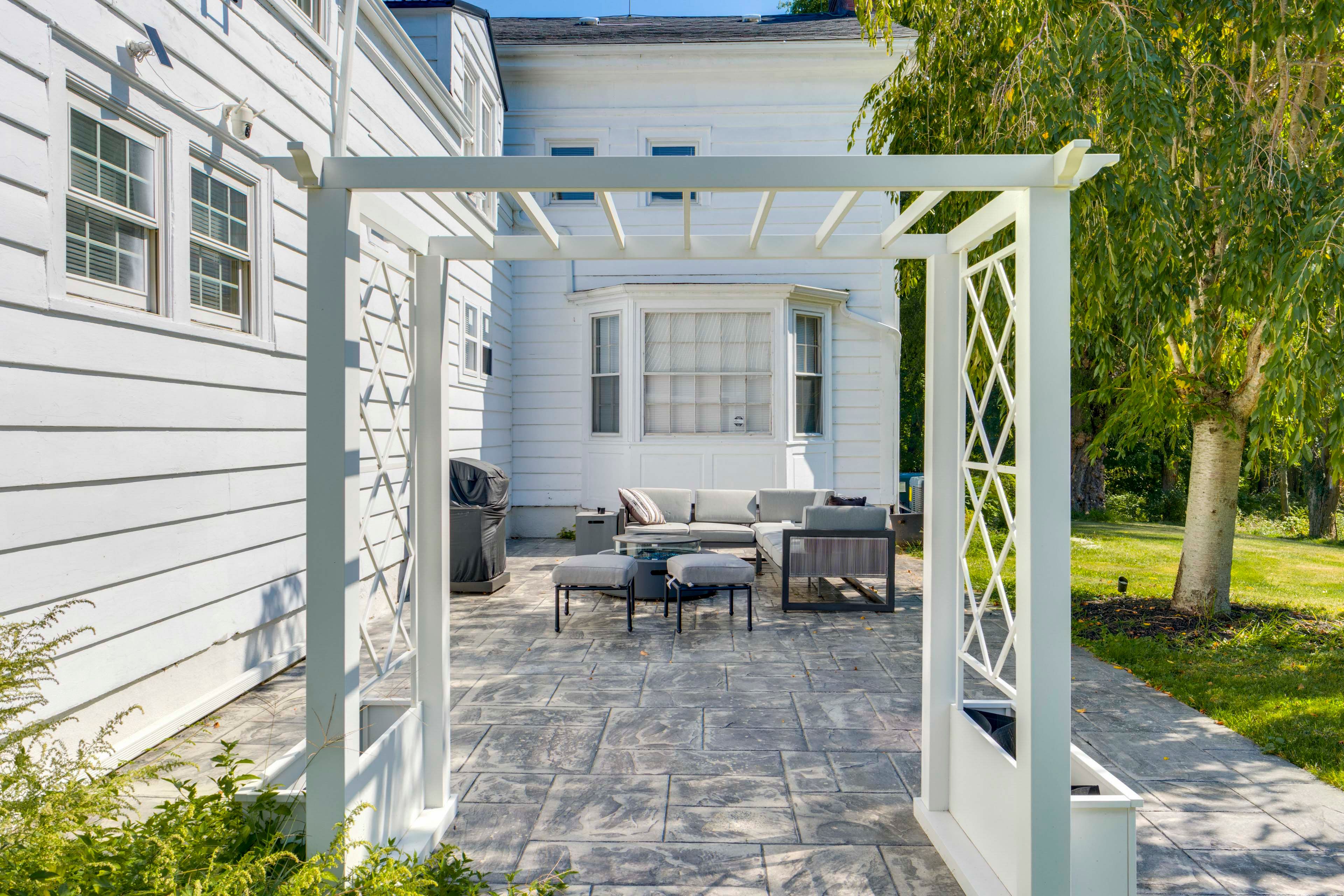 Private Patio | Outdoor Seating