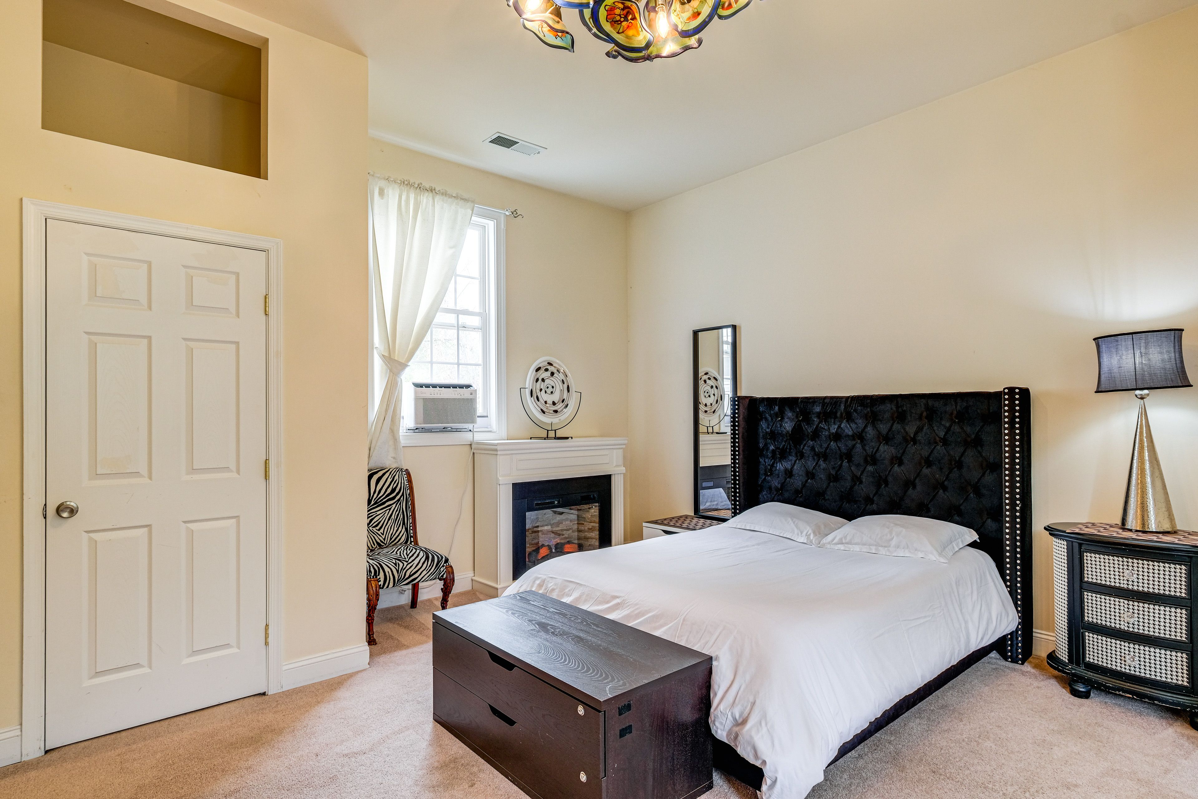 Bedroom 3 | King Bed | 2nd Floor