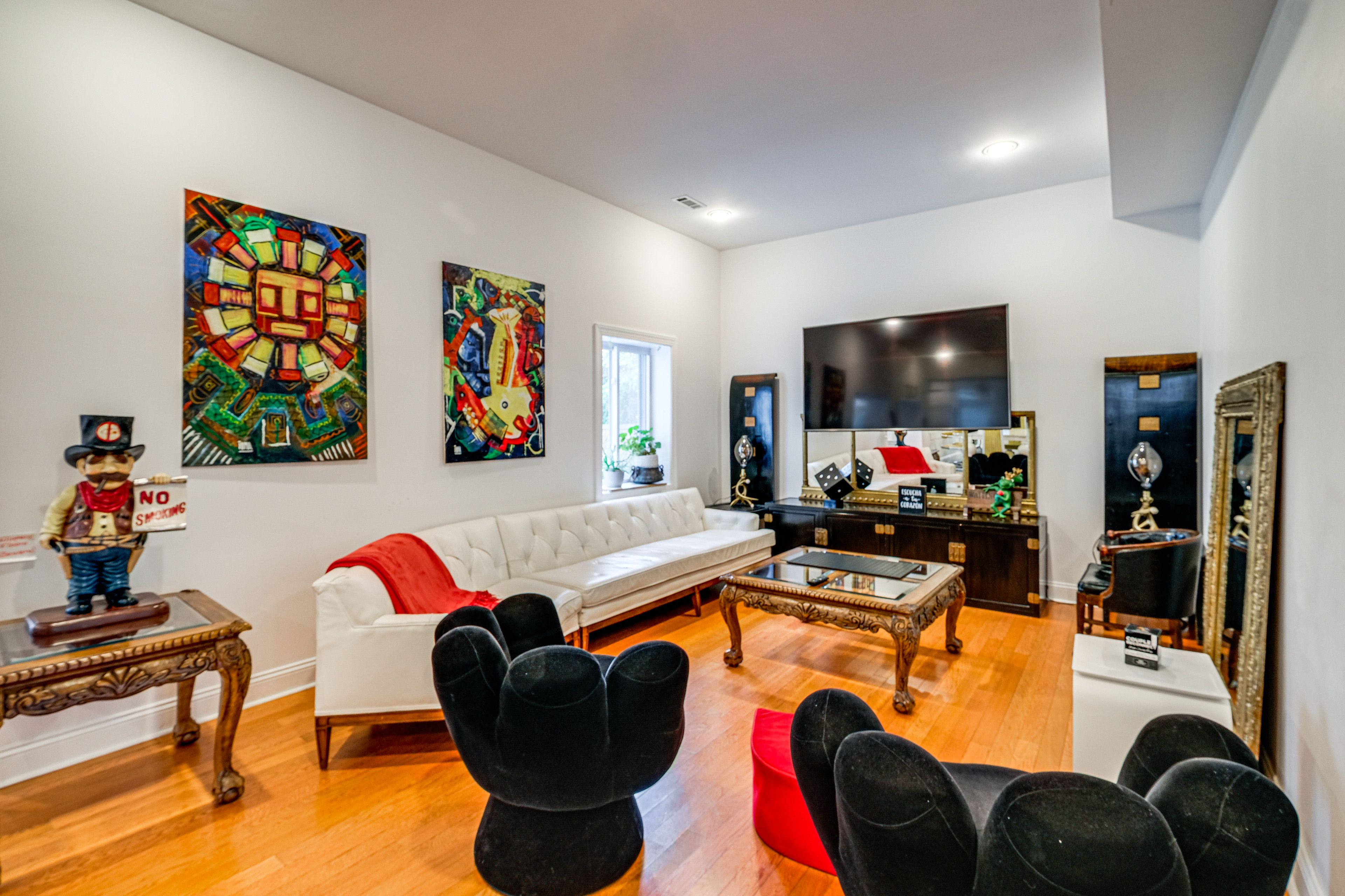 Springfield Vacation Rental | 5BR | 3.5BA | Stairs Required | 6,110 Sq Ft